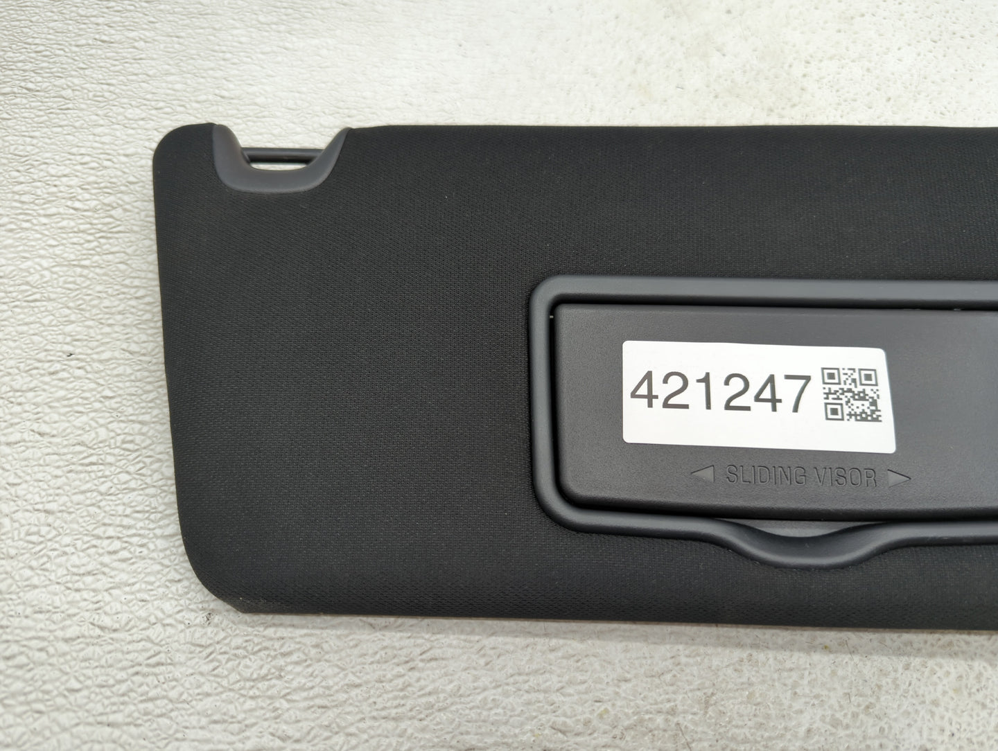 2019 Ford Explorer Sun Visor Shade Replacement Passenger Right Mirror Fits OEM Used Auto Parts - Oemusedautoparts1.com