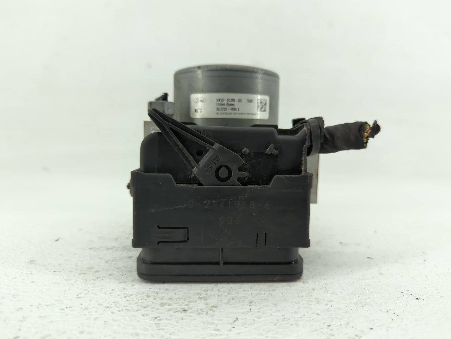 2019 Ford Explorer ABS Pump Control Module Replacement P/N:HB53-2C405-BA FB53-2C405-AE, FB53-2C405-AD, HB53-2C405-AC Fits OE