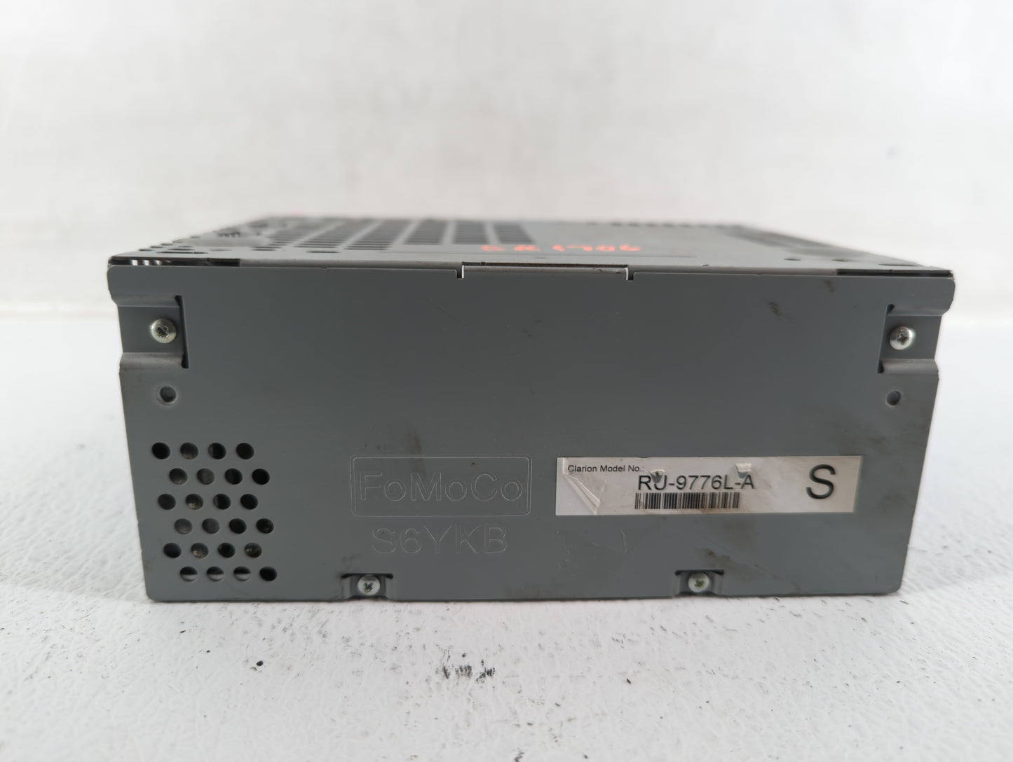 2019-2019 Ford Explorer Am Fm Cd Player Radio Receiver - Oemusedautoparts1.com