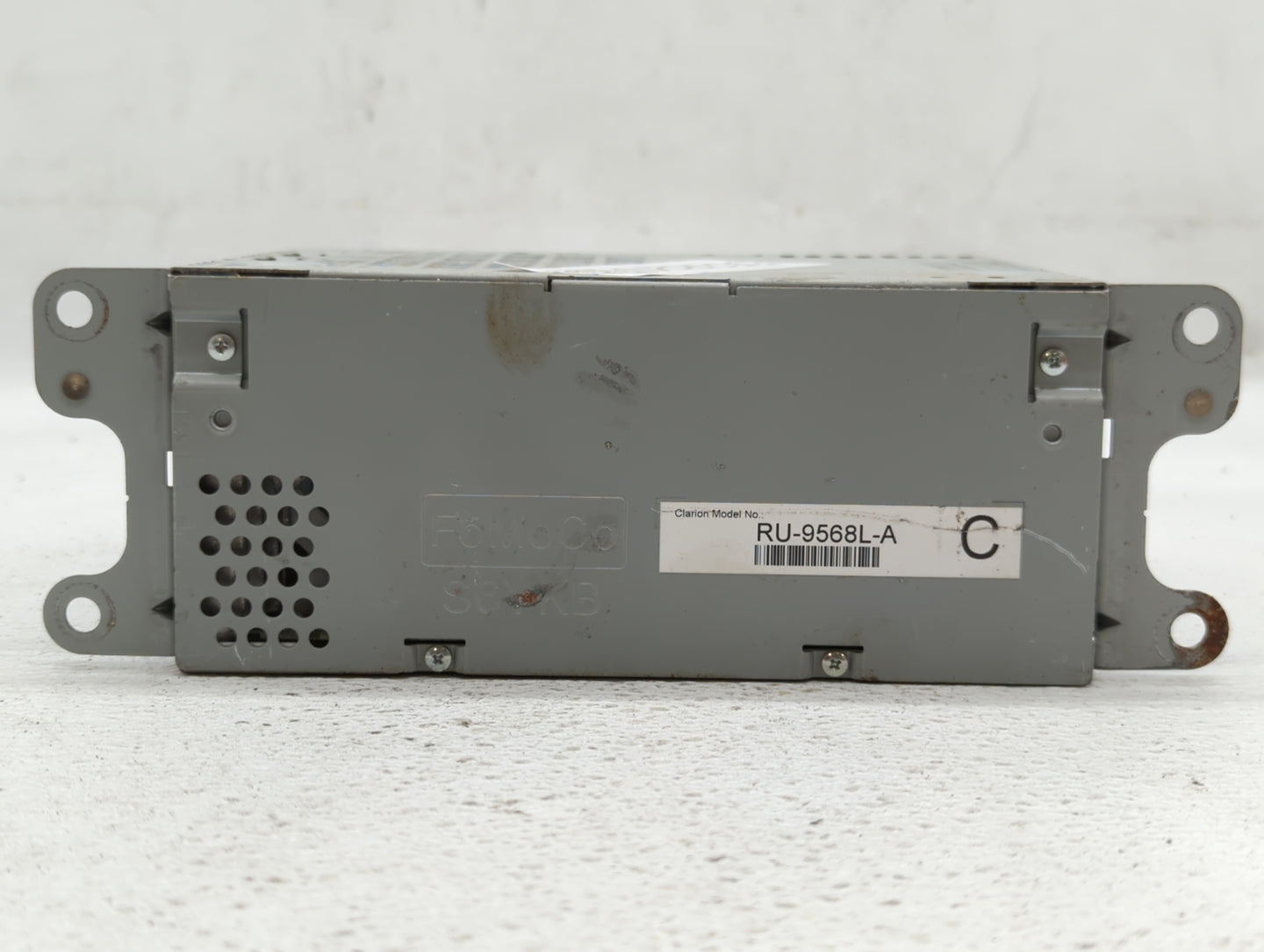 2019-2019 Ford Explorer Am Fm Cd Player Radio Receiver - Oemusedautoparts1.com