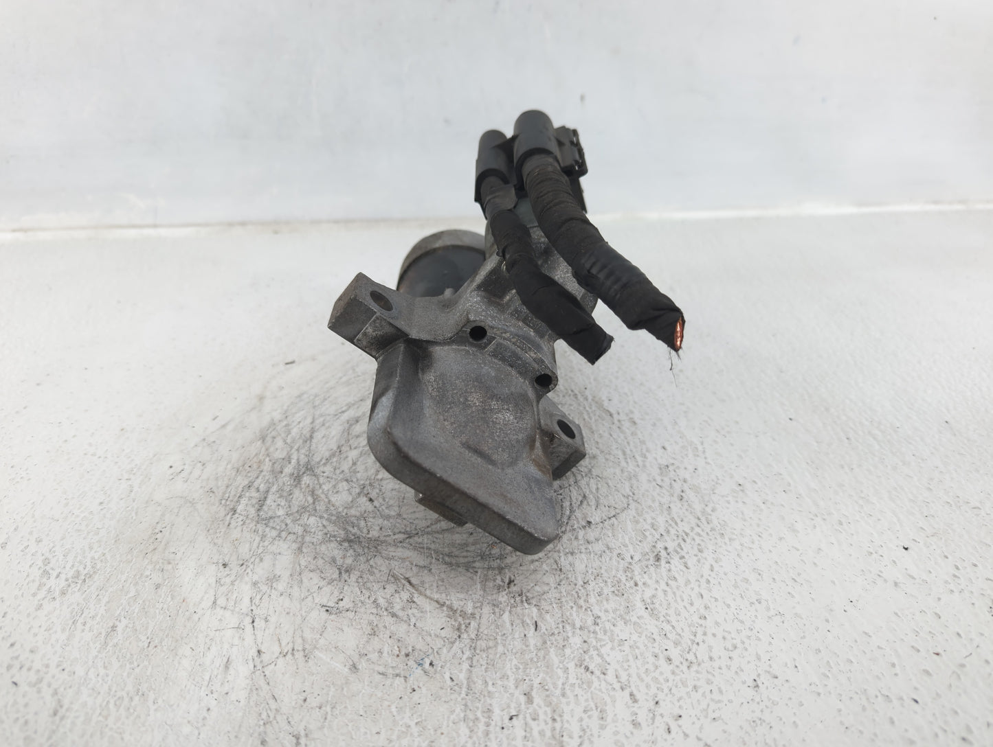 2013-2019 Ford Explorer Car Starter Motor Solenoid OEM P/N:M000TC0371ZC FJ5T-11000-AA Fits OEM Used Auto Parts - Oemusedauto