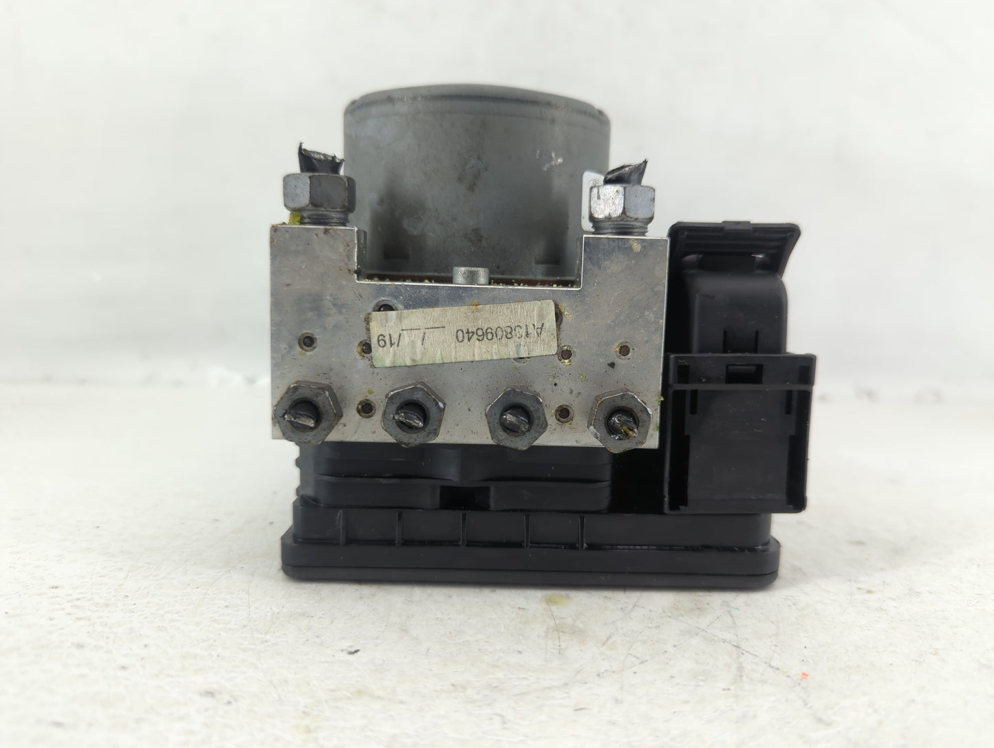 2019 Ford Explorer ABS Pump Control Module Replacement P/N:HB53-2C405-BA Fits OEM Used Auto Parts - Oemusedautoparts1.com