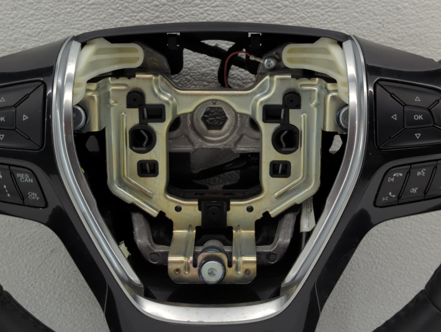 steering wheel - Oemusedautoparts1.com