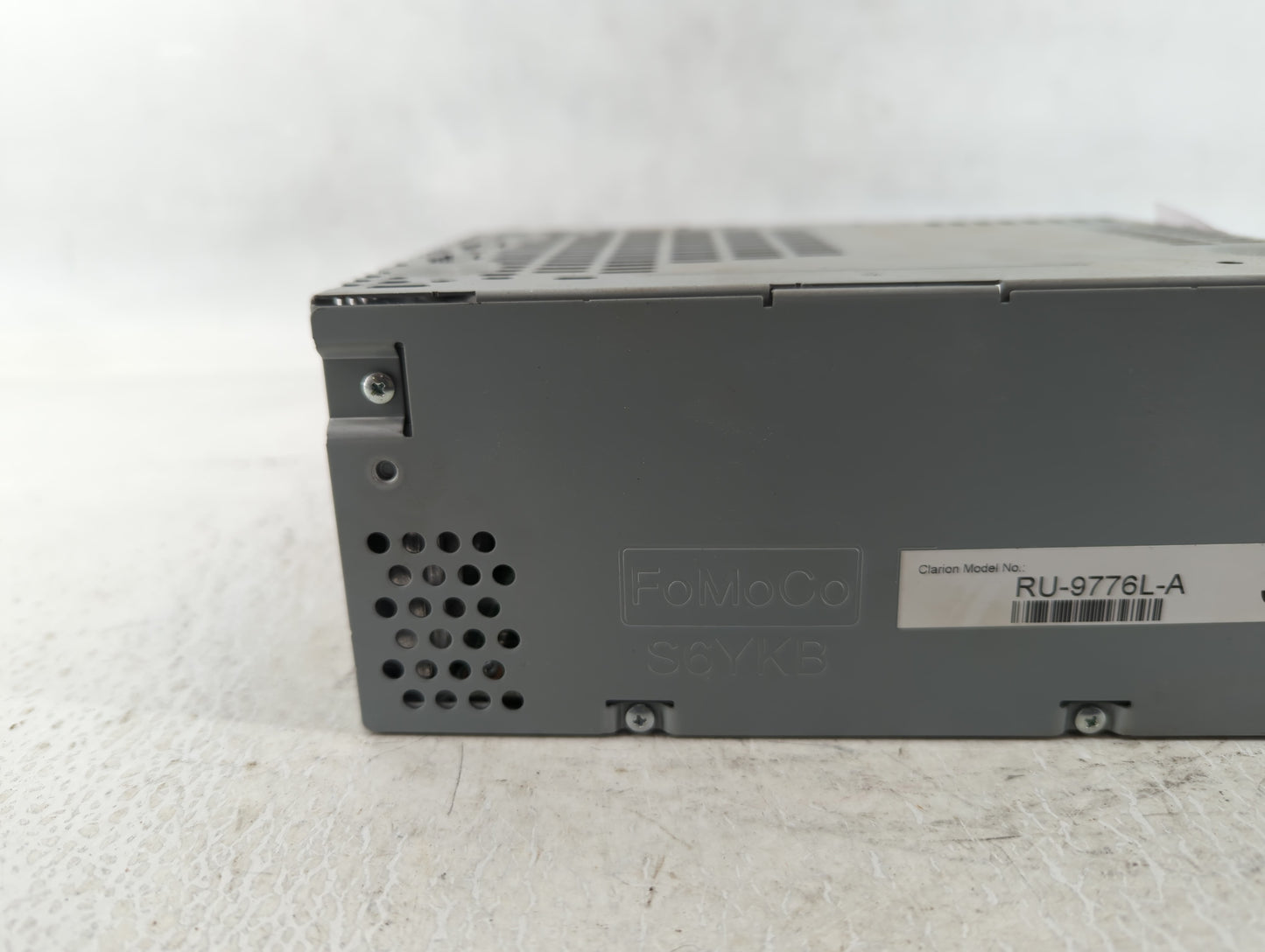 2019-2019 Ford Explorer Am Fm Cd Player Radio Receiver - Oemusedautoparts1.com