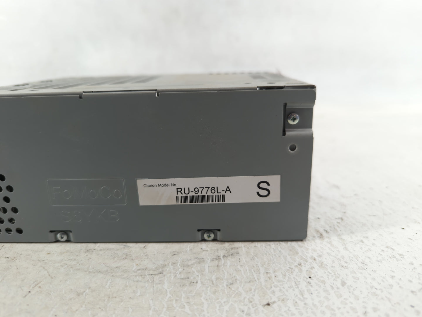 2019-2019 Ford Explorer Am Fm Cd Player Radio Receiver - Oemusedautoparts1.com