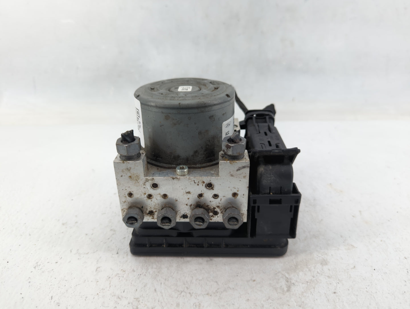 2019 Ford Explorer ABS Pump Control Module Replacement P/N:HB53-2C405-BA Fits OEM Used Auto Parts - Oemusedautoparts1.com