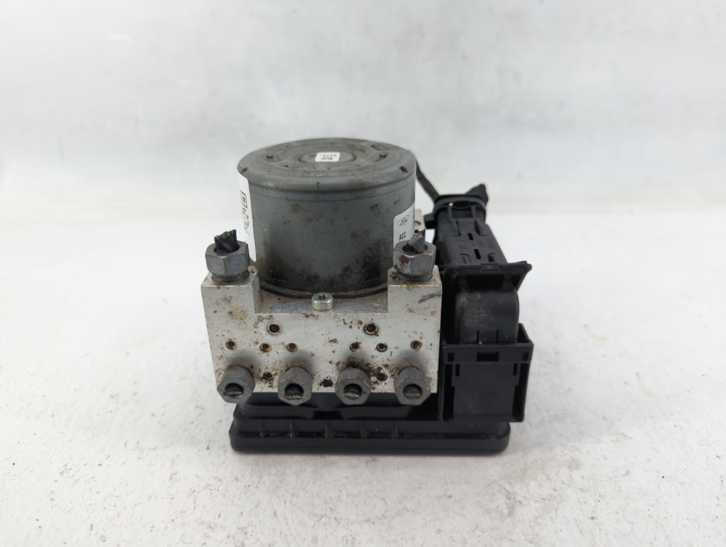 2019 Ford Explorer ABS Pump Control Module Replacement P/N:HB53-2C405-BA Fits OEM Used Auto Parts - Oemusedautoparts1.com