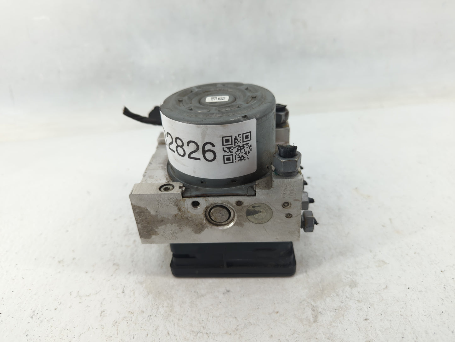 2019 Ford Explorer ABS Pump Control Module Replacement P/N:HB53-2C405-BA Fits OEM Used Auto Parts - Oemusedautoparts1.com