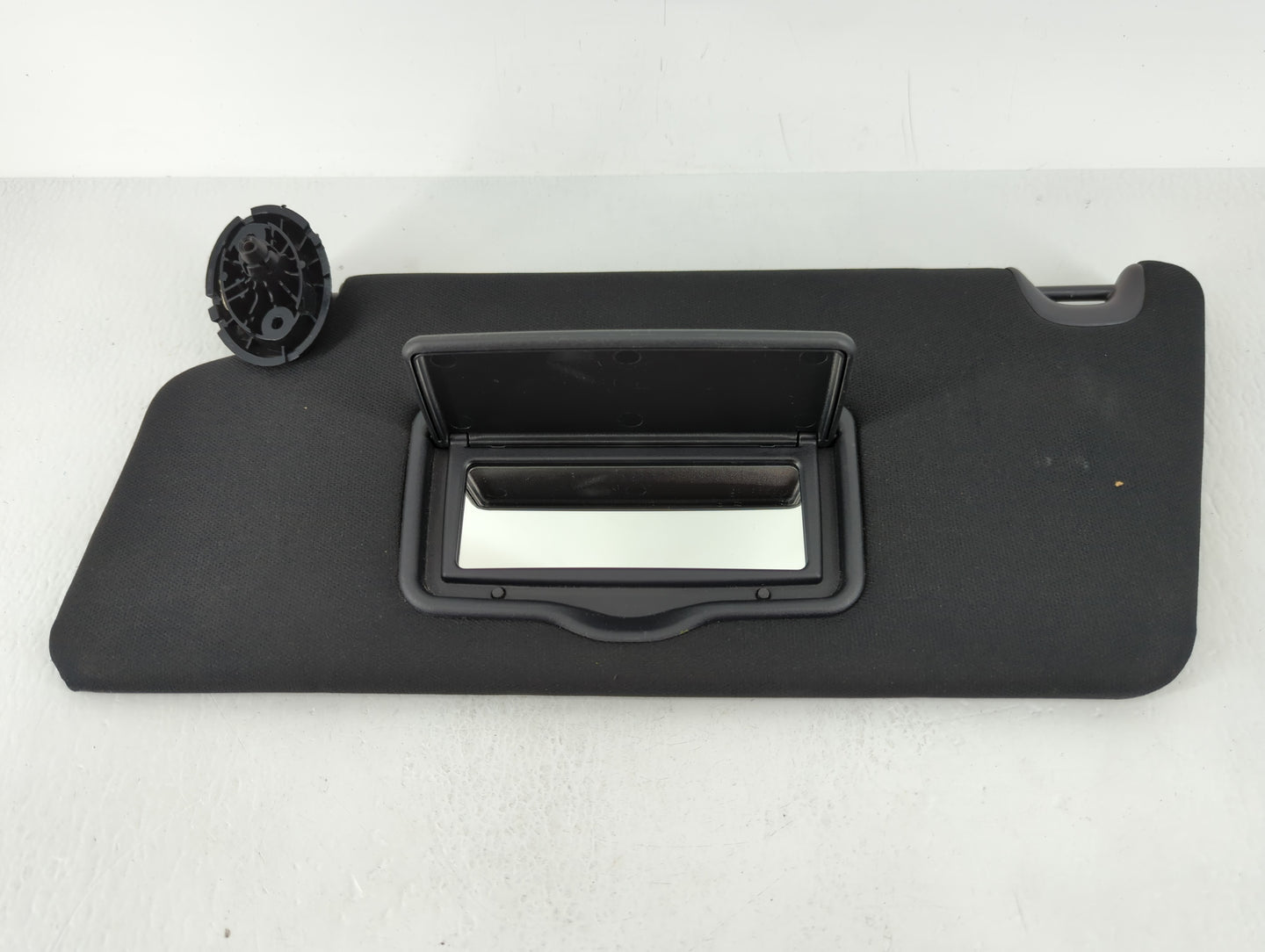 2019 Ford Explorer Sun Visor Shade Replacement Driver Left Mirror Fits OEM Used Auto Parts - Oemusedautoparts1.com