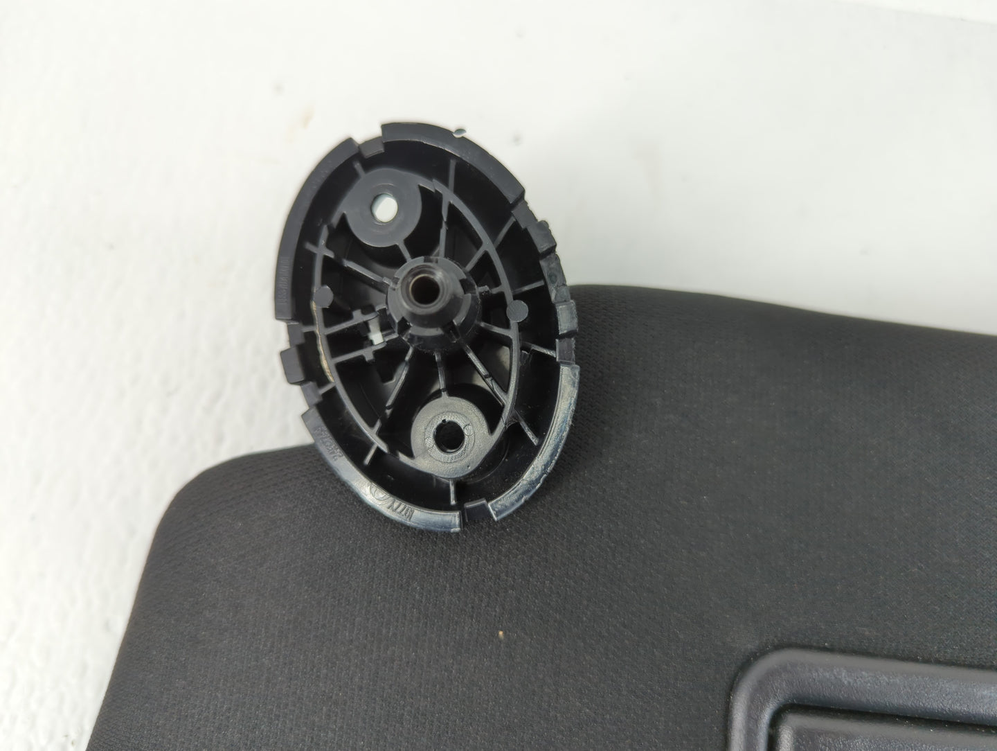 2019 Ford Explorer Sun Visor Shade Replacement Driver Left Mirror Fits OEM Used Auto Parts - Oemusedautoparts1.com