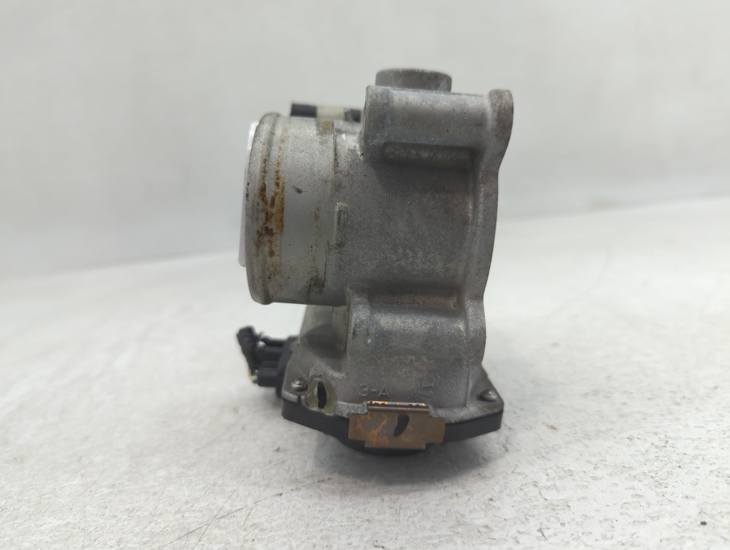 2016-2019 Ford Explorer Throttle Body P/N:HR16-426814V Fits Fits 2014 2015 2016 2017 2018 2019 2020 2021 2022 OEM Used Auto 