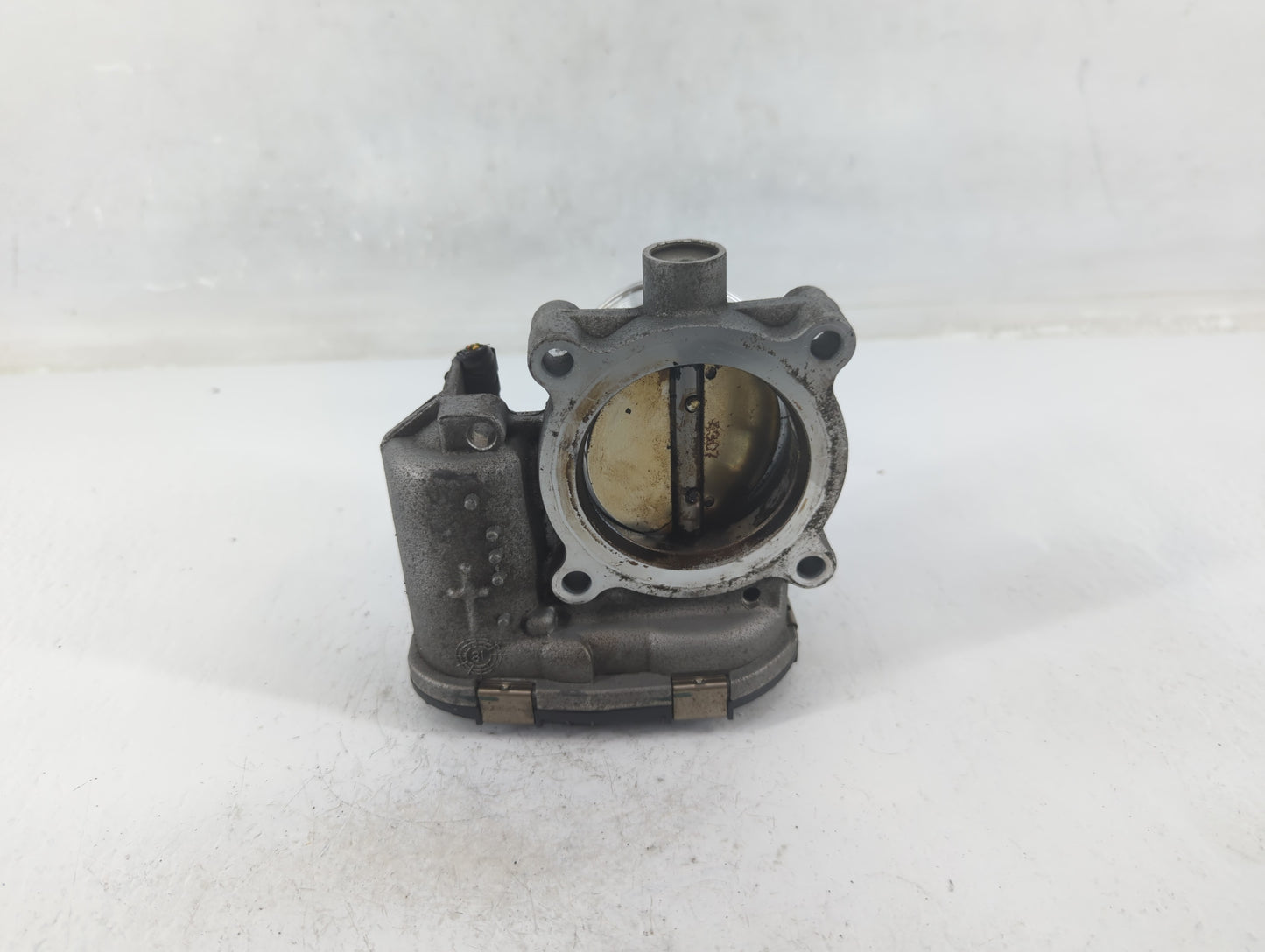2016-2019 Ford Explorer Throttle Body P/N:DS7E-9F991-BB Fits Fits 2014 2015 2016 2017 2018 2019 2020 2021 2022 OEM Used Auto