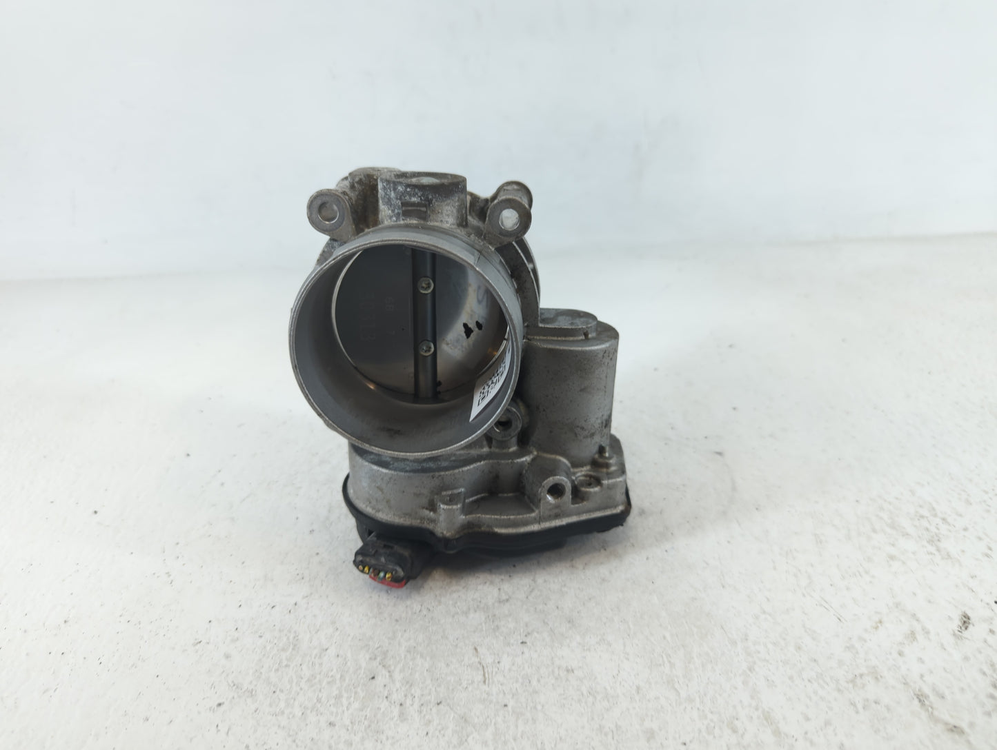 2011-2019 Ford Explorer Throttle Body P/N:AT4E-9F991-EL Fits Fits 2011 2012 2013 2014 2015 2016 2017 2018 2019 OEM Used Auto