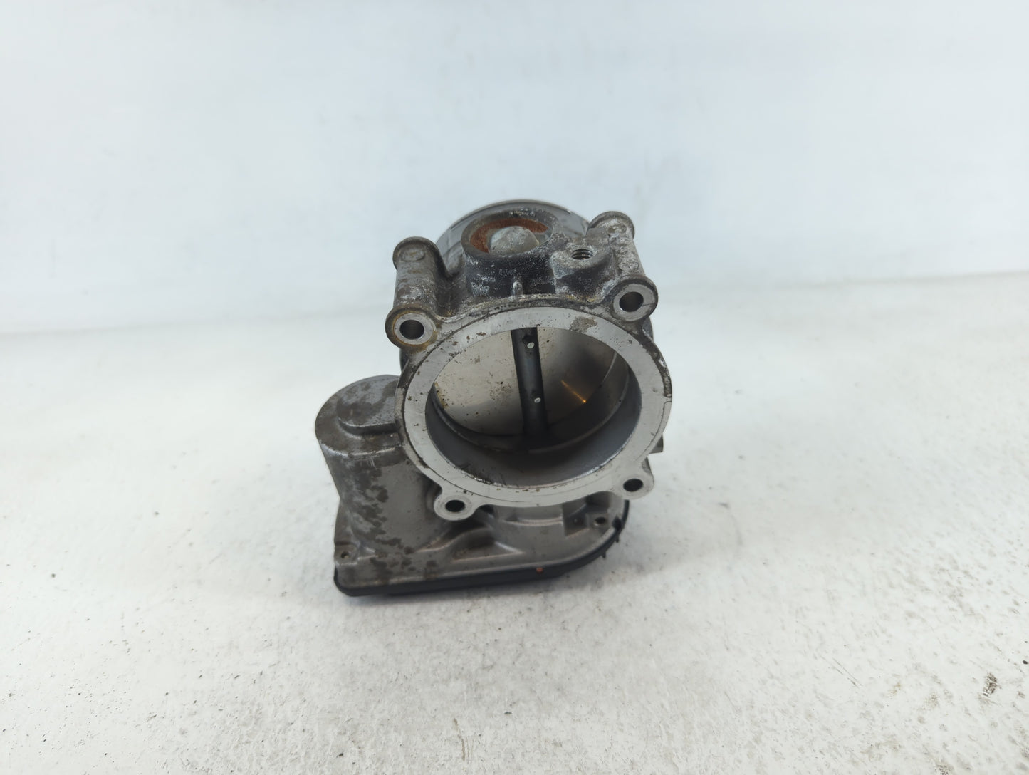 2011-2019 Ford Explorer Throttle Body P/N:AT4E-9F991-EL Fits Fits 2011 2012 2013 2014 2015 2016 2017 2018 2019 OEM Used Auto