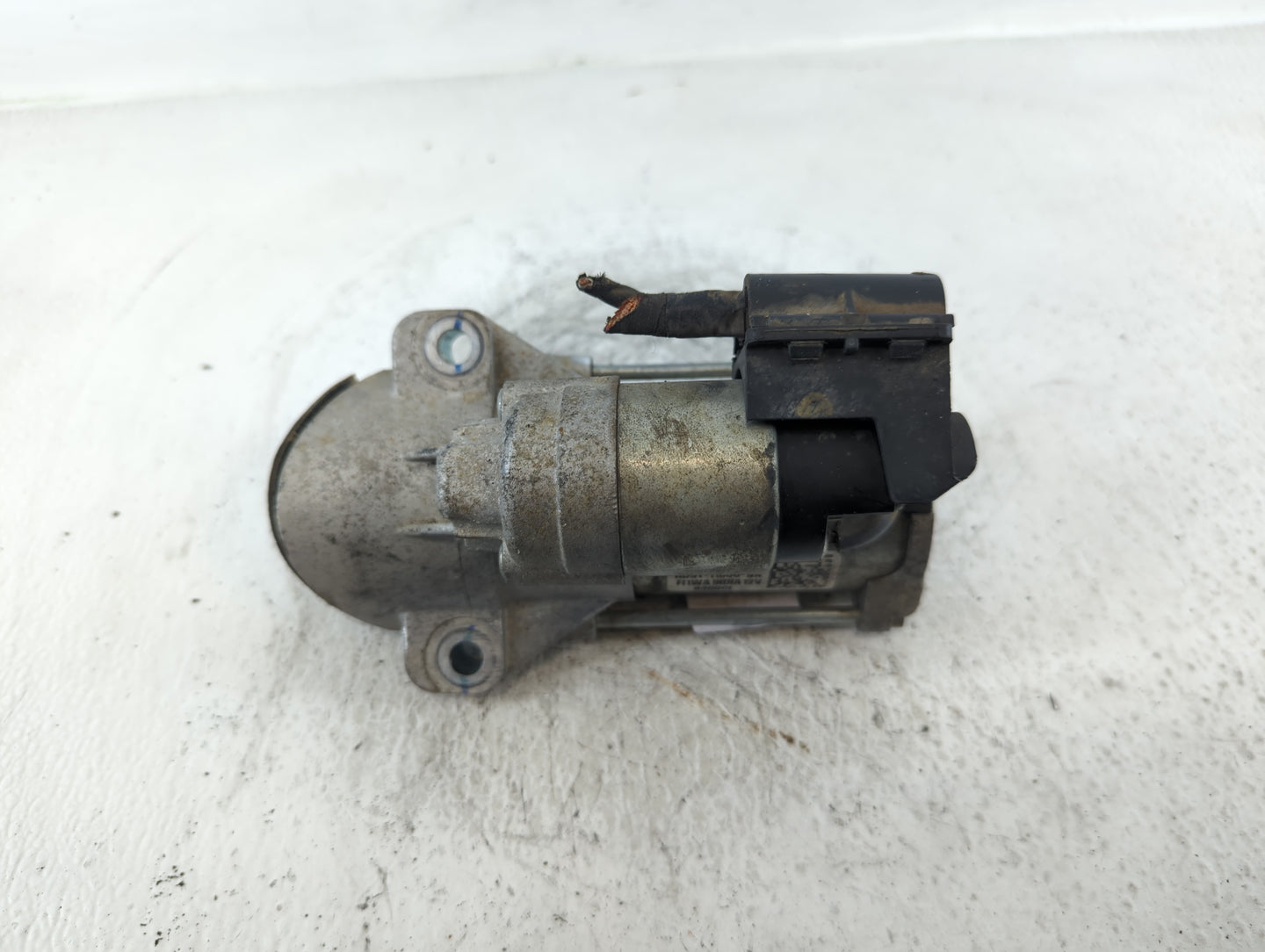 2011-2019 Ford Explorer Car Starter Motor Solenoid OEM P/N:HD9T-11000-BA Fits OEM Used Auto Parts - Oemusedautoparts1.com
