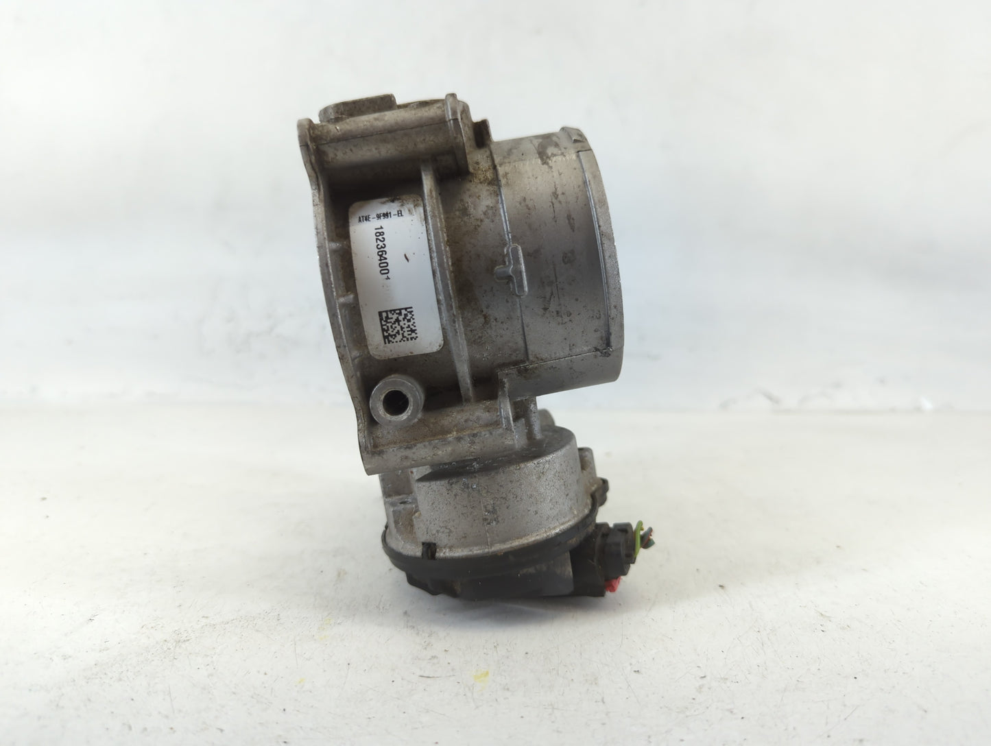 2011-2019 Ford Explorer Throttle Body P/N:182364001 AT4E-9F991-EL Fits Fits 2011 2012 2013 2014 2015 2016 2017 2018 2019 OEM