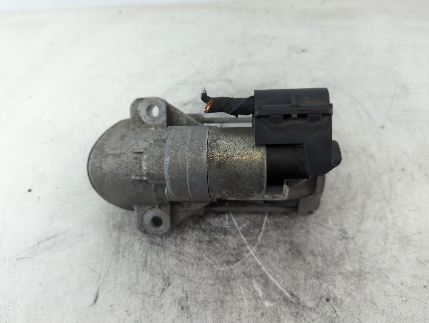 2011-2019 Ford Explorer Car Starter Motor Solenoid OEM P/N:HD9T-11000-BA FI1EA-11000-BA Fits OEM Used Auto Parts - Oemusedau