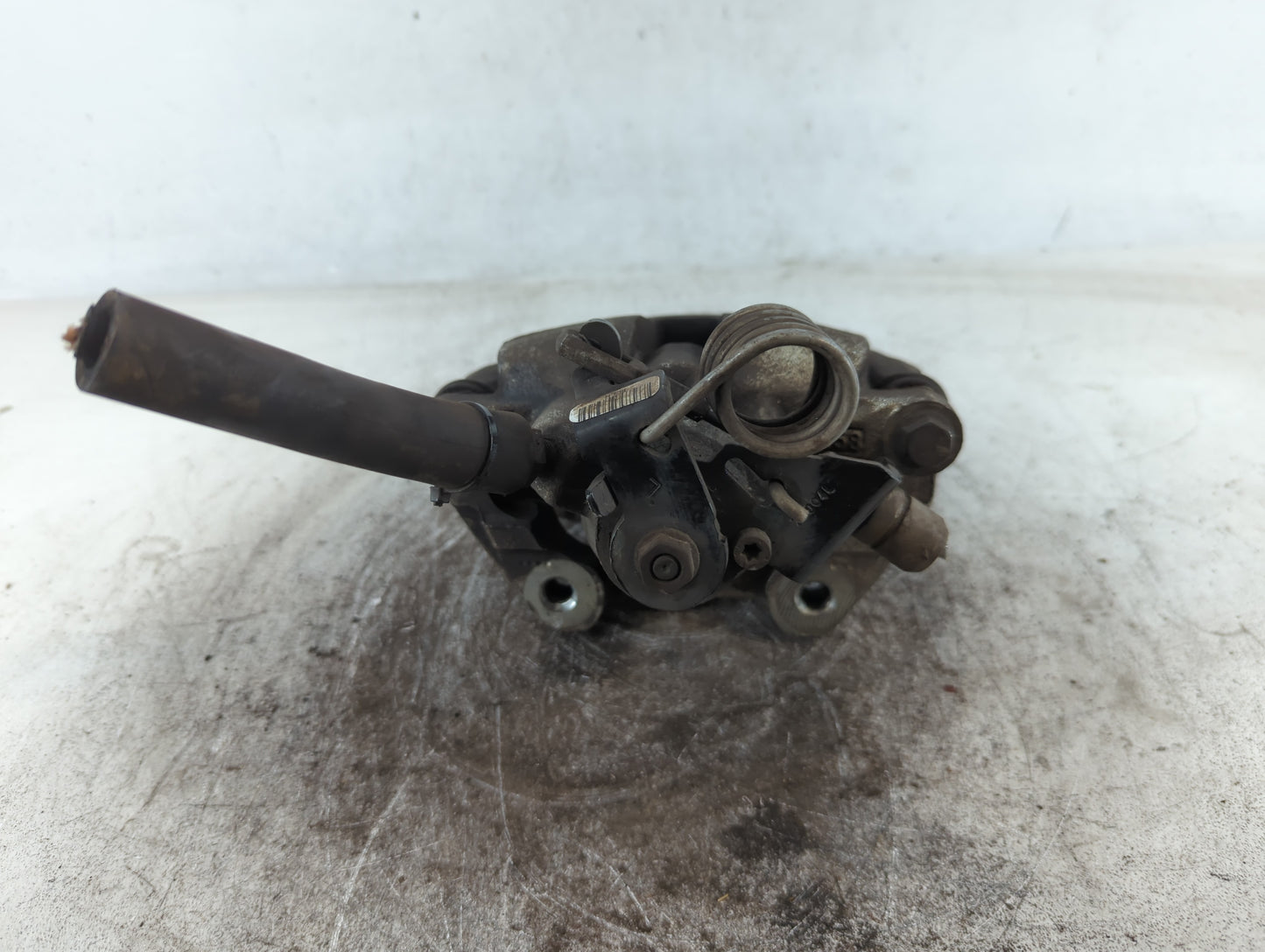 Ford Explorer Front Passenger Right Brake Caliper 700155 - Oemusedautoparts1.com