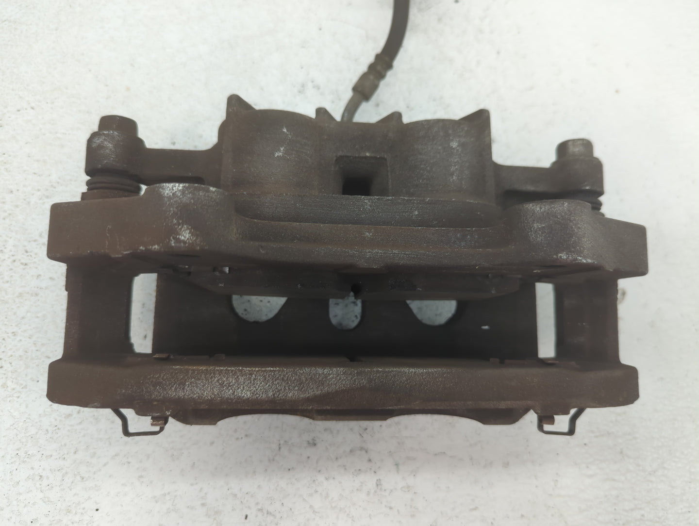 2013-2019 Ford Explorer Front Passenger Right Brake Caliper - Oemusedautoparts1.com