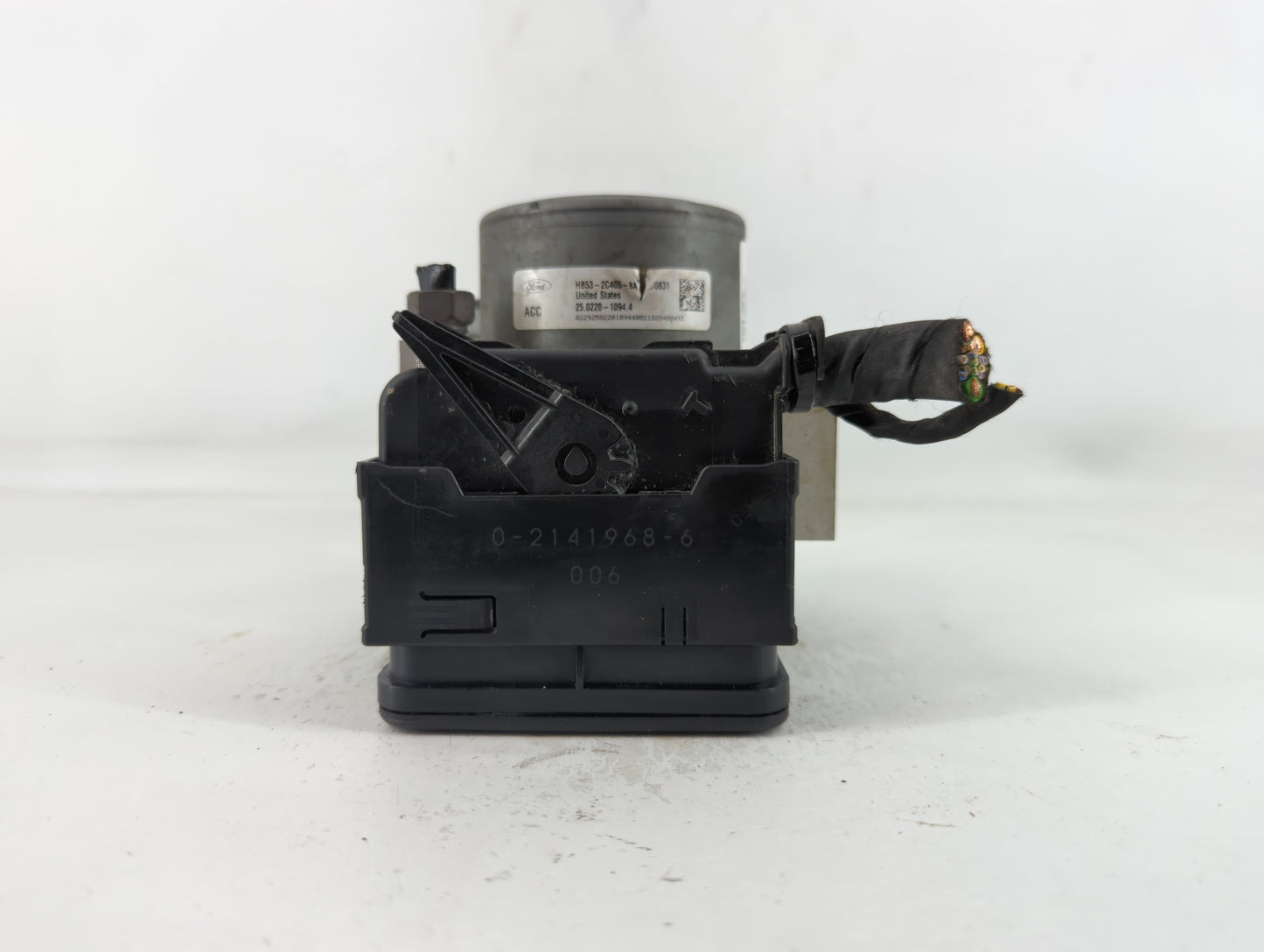 2019 Ford Explorer ABS Pump Control Module Replacement P/N:HB53-2C405-BA Fits OEM Used Auto Parts - Oemusedautoparts1.com
