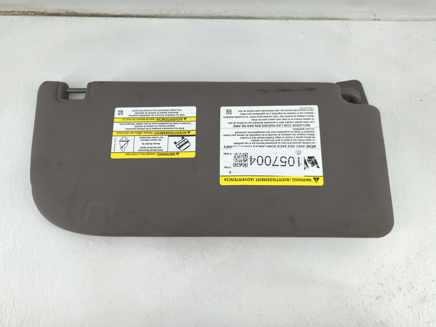 2018-2020 Ford F-150 Sun Visor Shade Replacement Driver Left Mirror Fits Fits 2018 2019 2020 OEM Used Auto Parts - Oemusedau