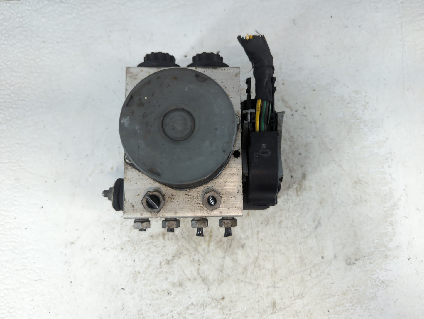 2019-2020 Ford F-150 ABS Pump Control Module Replacement P/N:KL34-2B373-AD Fits Fits 2019 2020 OEM Used Auto Parts - Oemused