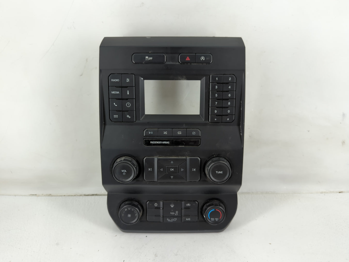 2019-2020 Ford F-150 Radio AM FM Cd Player Receiver Replacement P/N:KL3T-18E243-ADE Fits Fits 2019 2020 OEM Used Auto Parts 