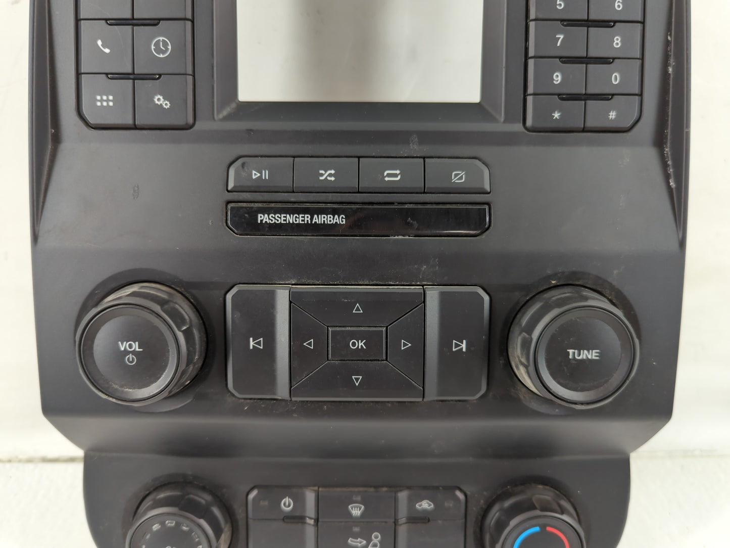 2019-2020 Ford F-150 Radio AM FM Cd Player Receiver Replacement P/N:KL3T-18E243-ADE Fits Fits 2019 2020 OEM Used Auto Parts 
