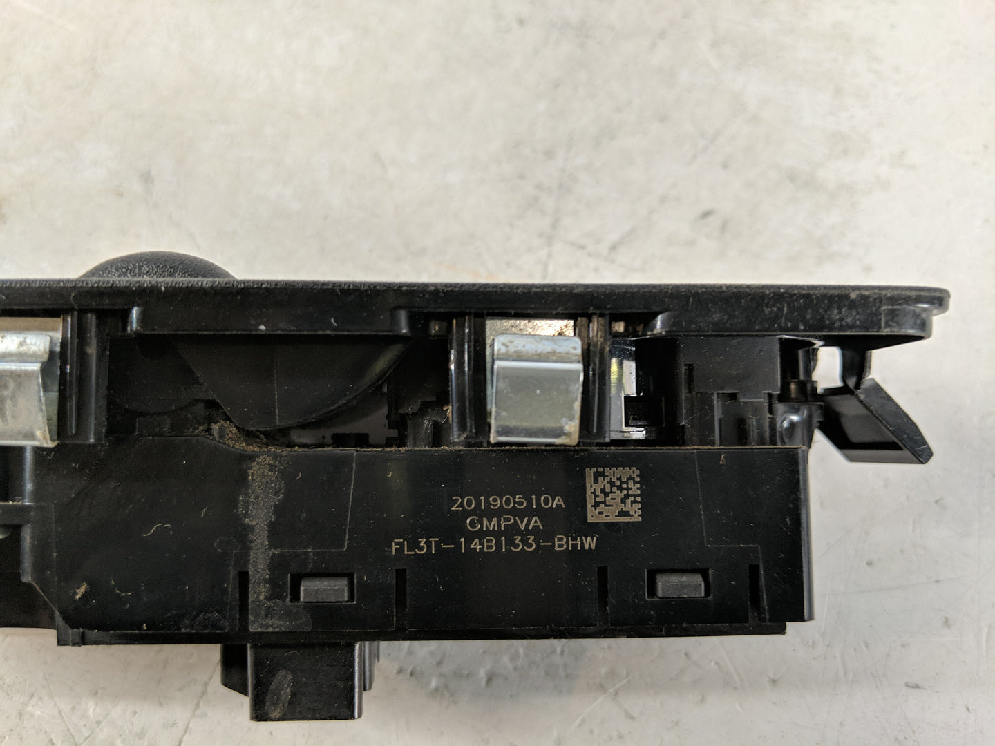 2015-2020 Ford F-150 Master Power Window Switch Replacement Driver Side Left P/N:FL3T-14B133-BHW Fits OEM Used Auto Parts - 