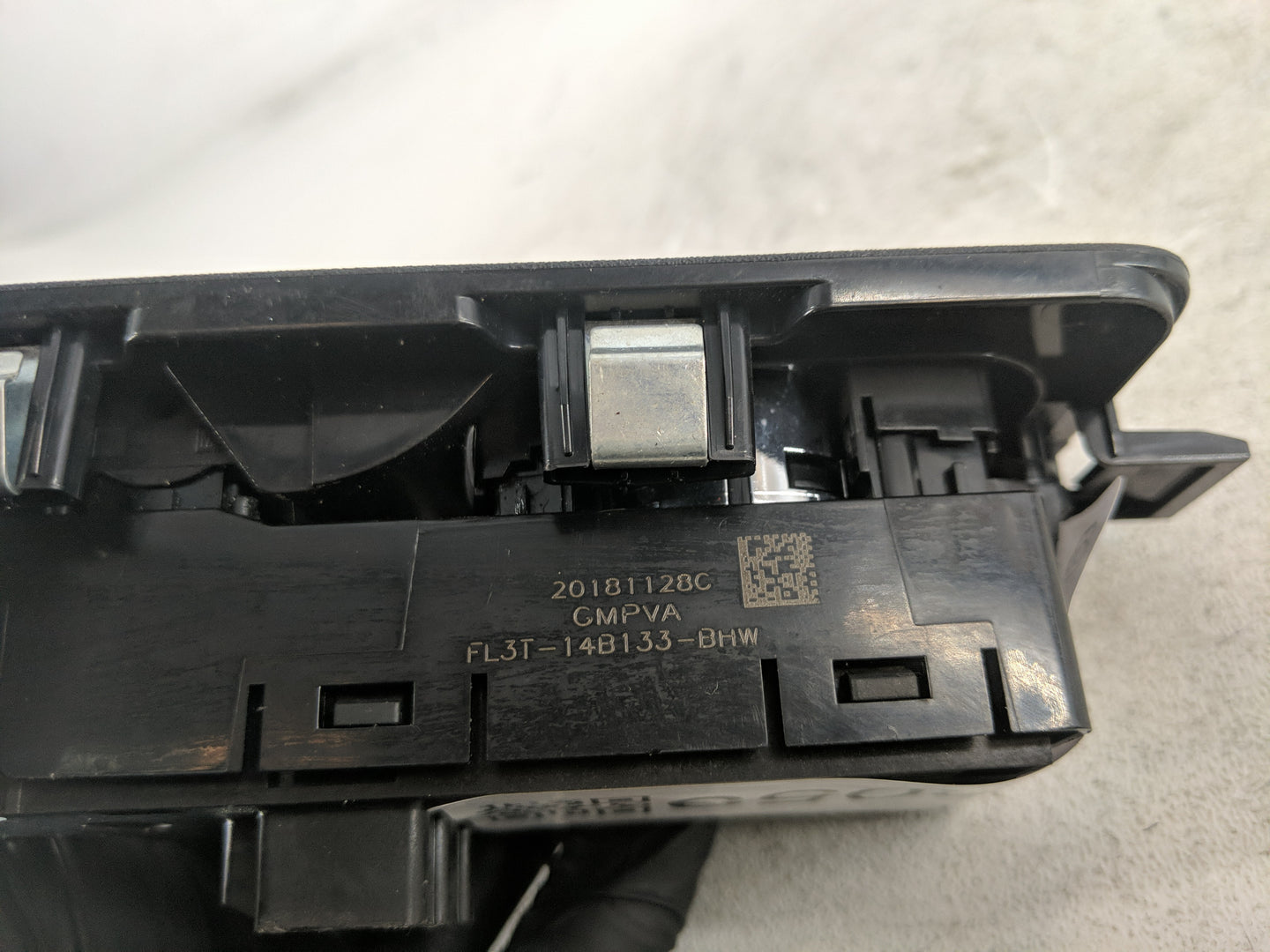 2015-2020 Ford F-150 Master Power Window Switch Replacement Driver Side Left P/N:FL3T-14B133-BHW Fits OEM Used Auto Parts - 