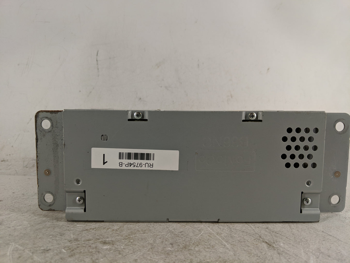 2019-2020 Ford F-150 Radio AM FM Cd Player Receiver Replacement P/N:KL3T-18D832-AH Fits Fits 2019 2020 OEM Used Auto Parts -