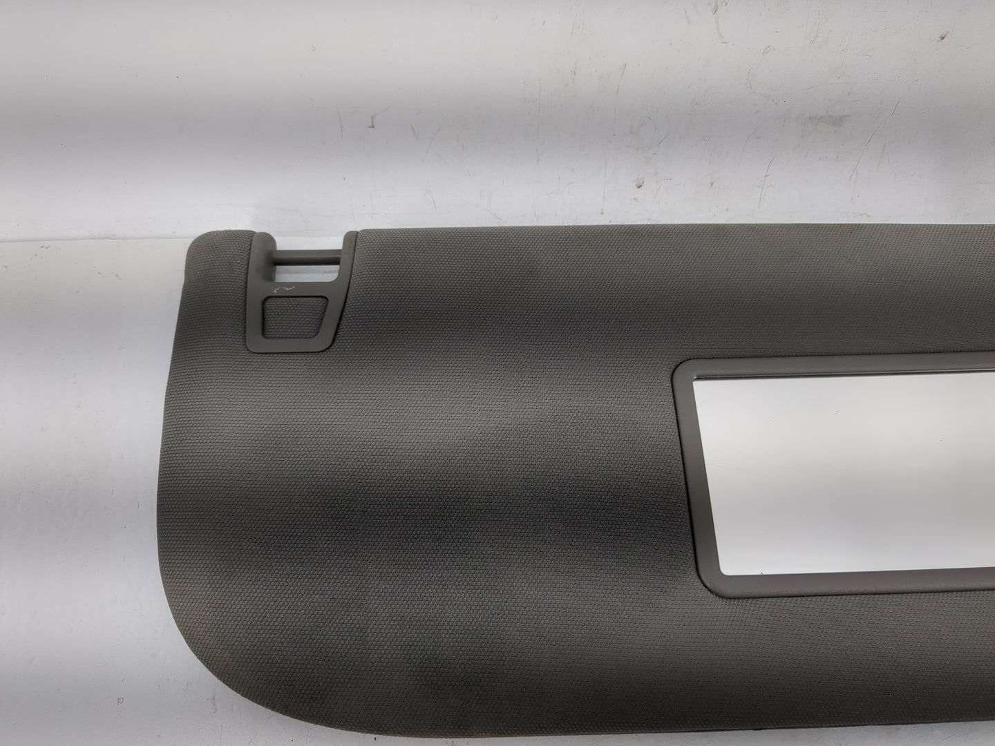 2018-2020 Ford F-150 Sun Visor Shade Replacement Passenger Right Mirror Fits Fits 2018 2019 2020 OEM Used Auto Parts - Oemus