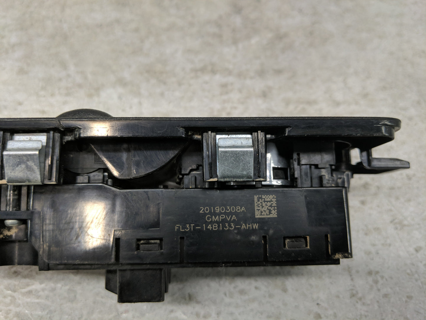 2015-2020 Ford F-150 Master Power Window Switch Replacement Driver Side Left Fits OEM Used Auto Parts - Oemusedautoparts1.co