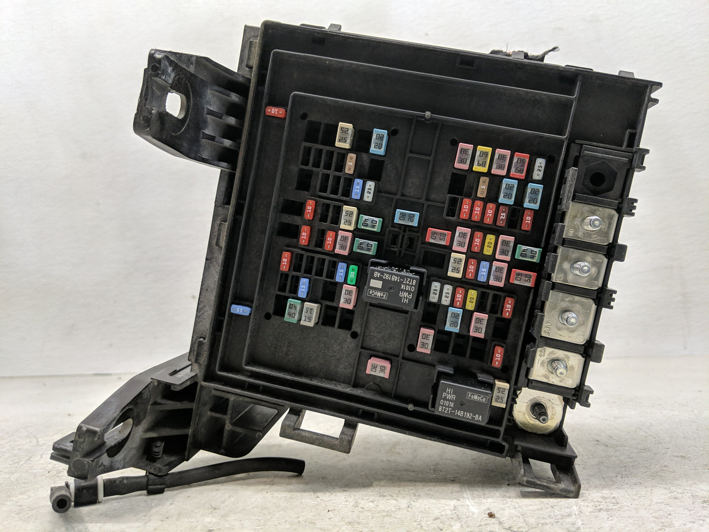 2018-2020 Ford F-150 Fusebox Fuse Box Panel Relay Module P/N:JL3T-14D068-EE Fits Fits 2018 2019 2020 OEM Used Auto Parts - O