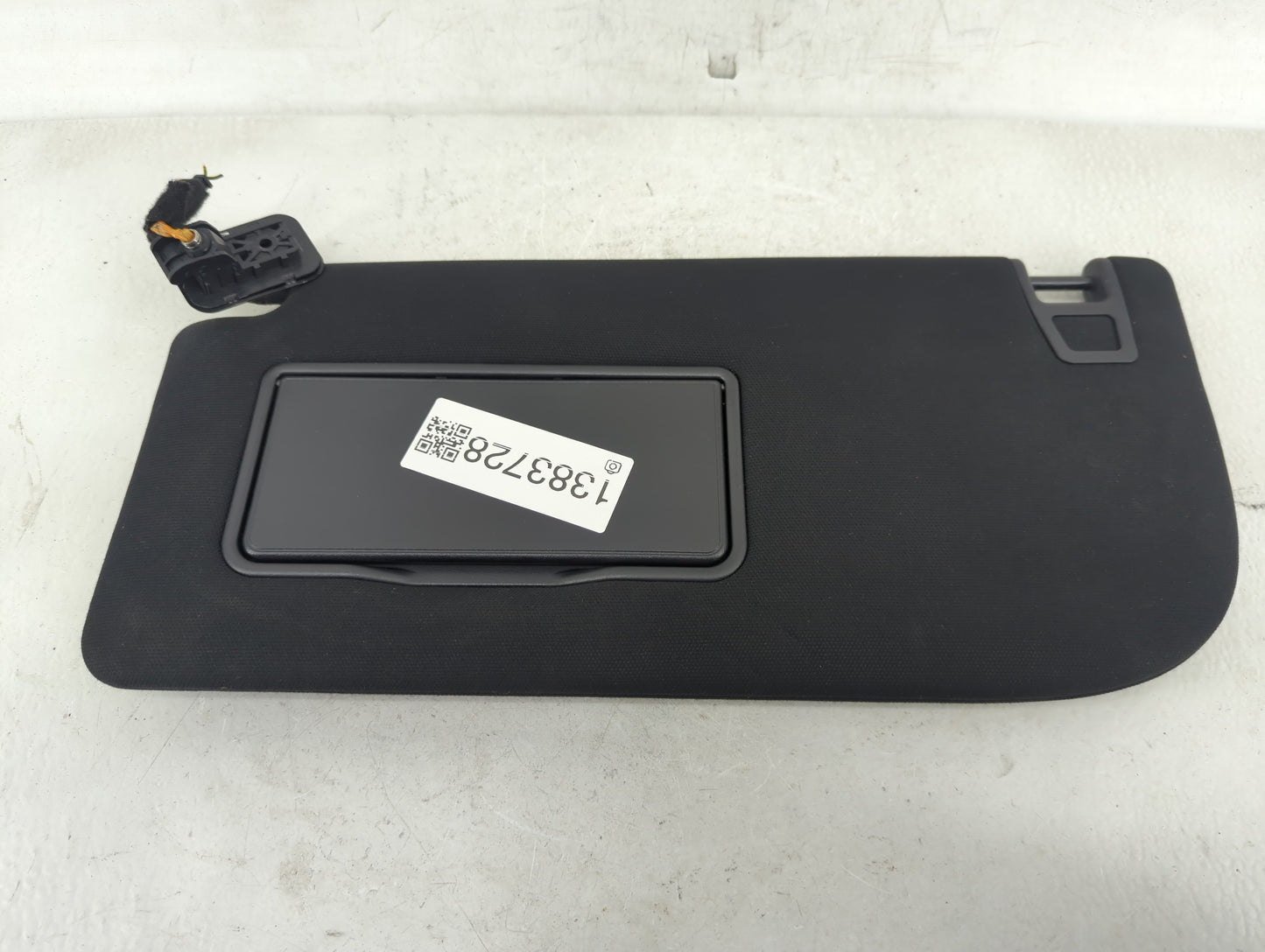 2018-2020 Ford F-150 Sun Visor Shade Replacement Passenger Right Mirror Fits Fits 2018 2019 2020 OEM Used Auto Parts - Oemus