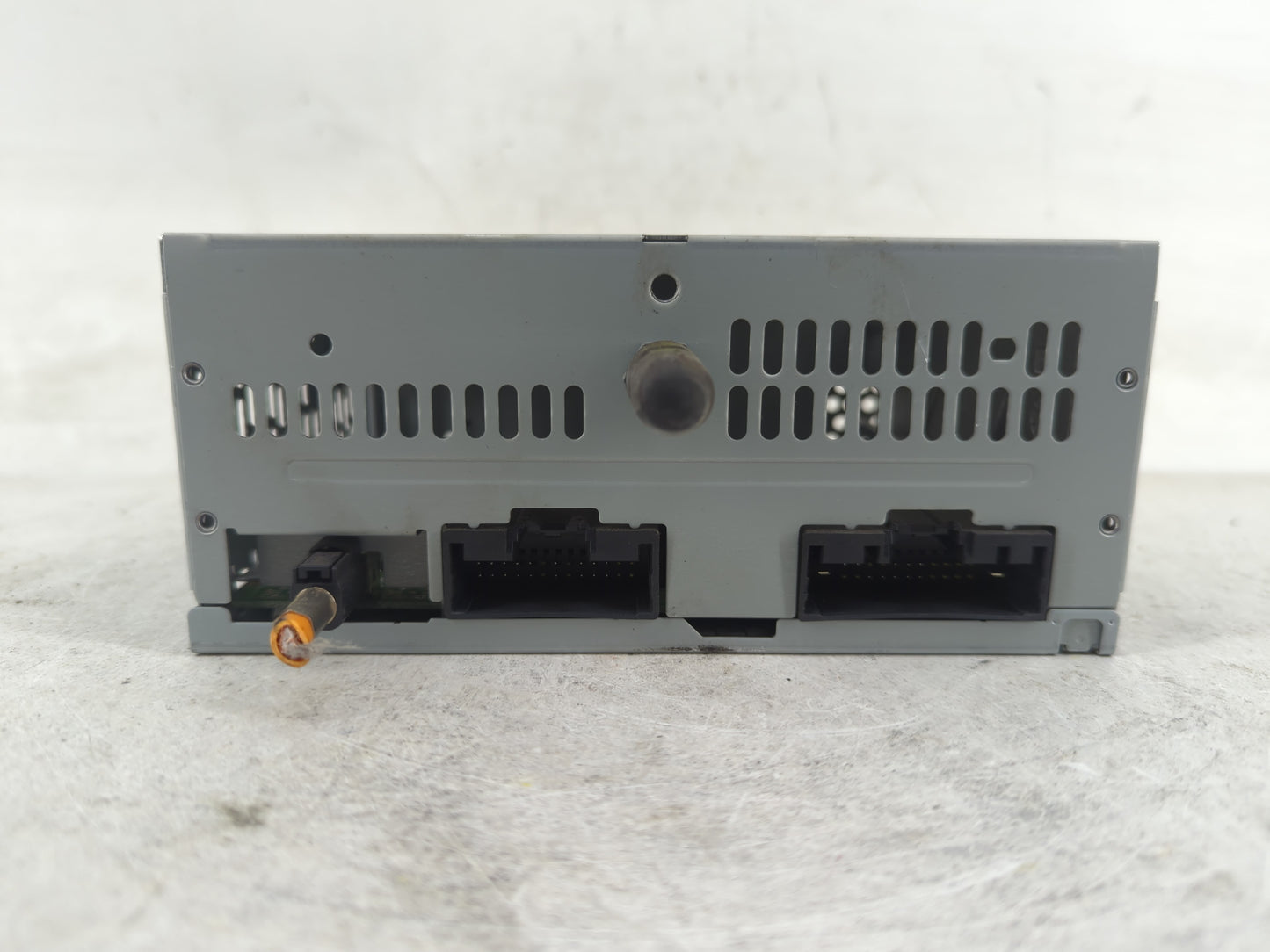 2019-2020 Ford F-150 Radio AM FM Cd Player Receiver Replacement P/N:KL3T-18D832-AH Fits Fits 2019 2020 OEM Used Auto Parts -