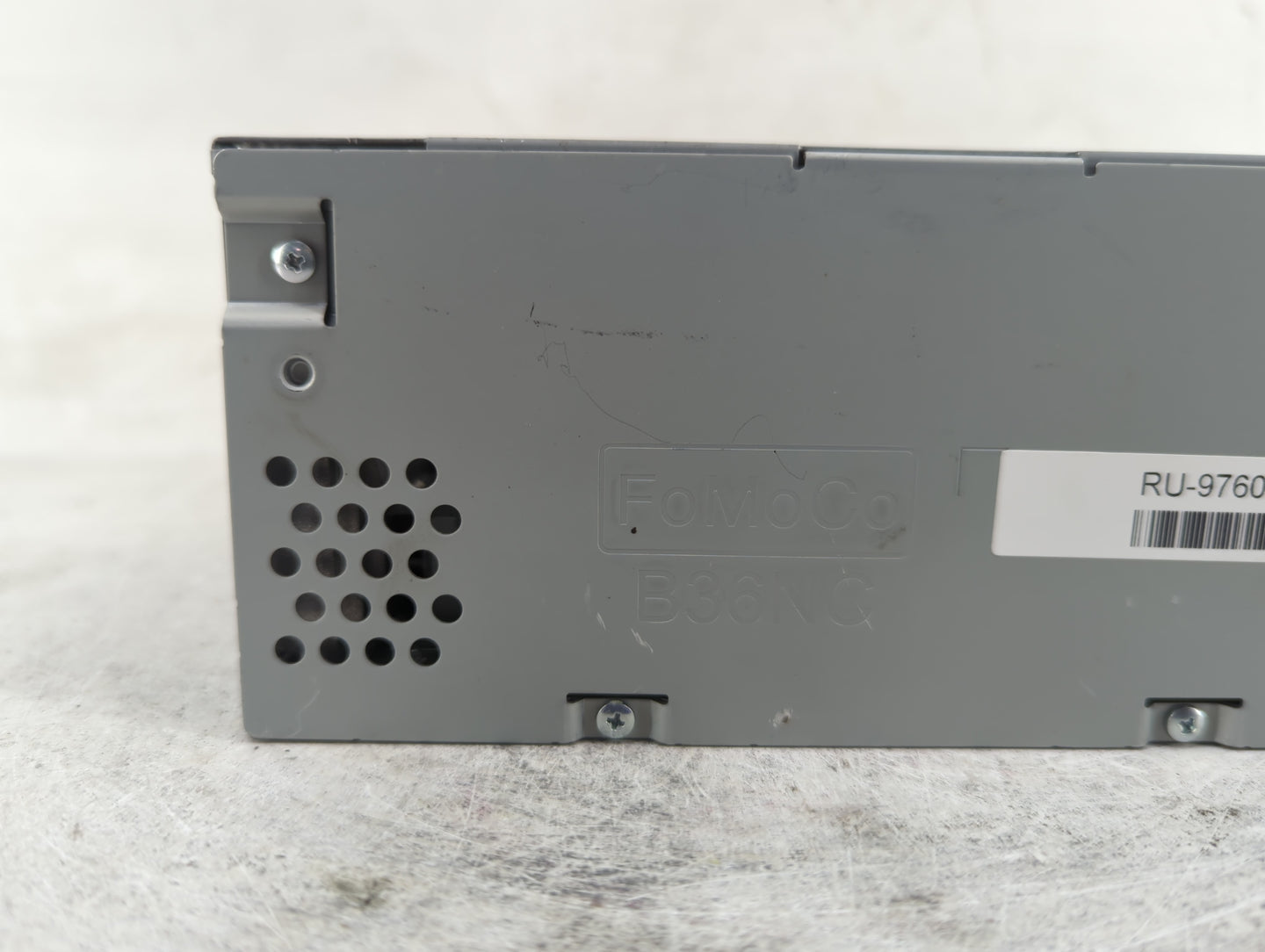 2019-2020 Ford F-150 Radio AM FM Cd Player Receiver Replacement P/N:KL3T-18D832-BG Fits Fits 2019 2020 OEM Used Auto Parts -