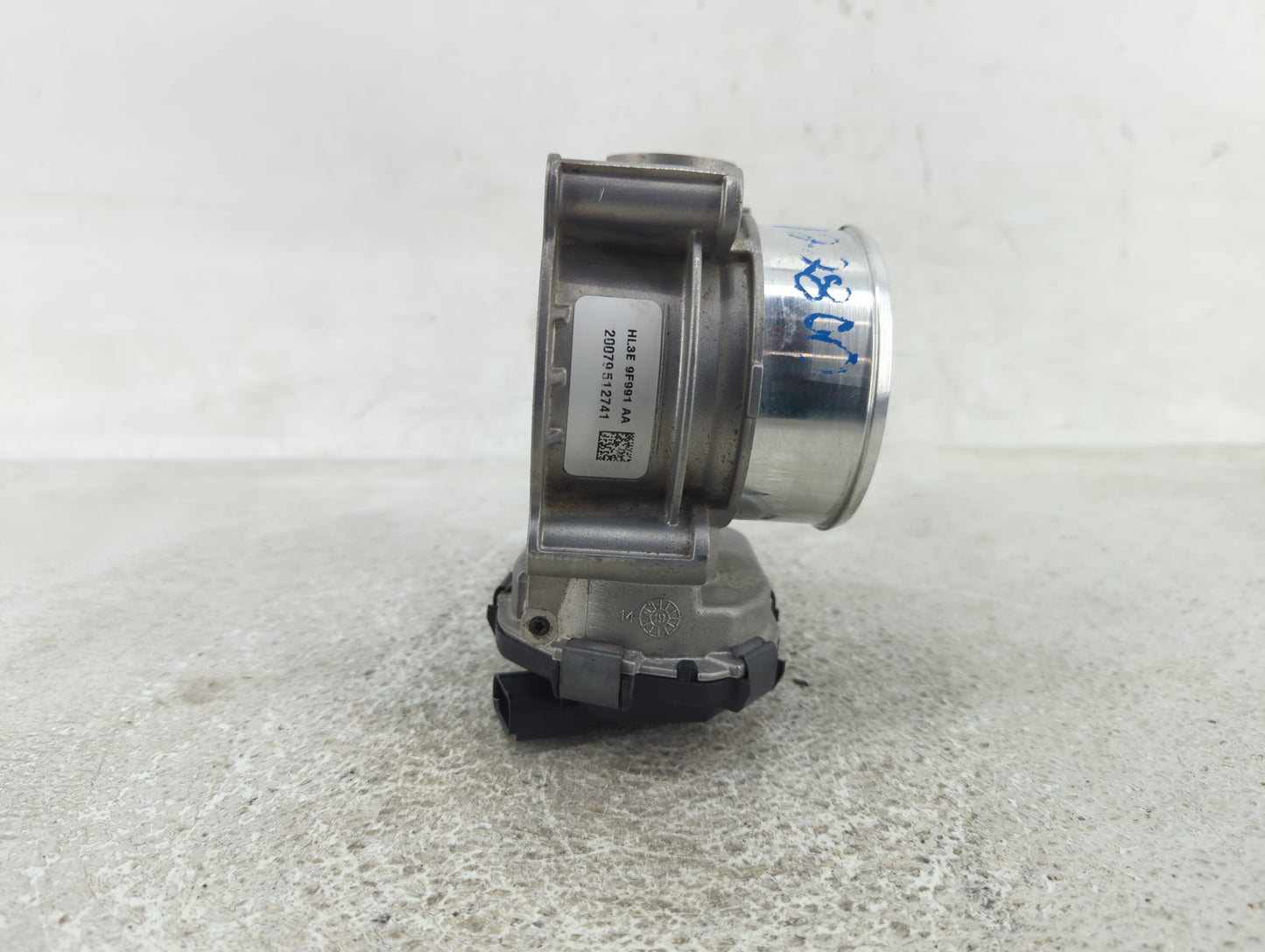 2017-2022 Ford F-150 Throttle Body P/N:HL3E 9F991 AA Fits Fits 2017 2018 2019 2020 2021 2022 OEM Used Auto Parts - Oemusedau