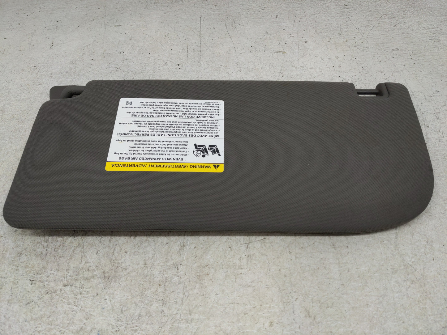 2018-2020 Ford F-150 Sun Visor Shade Replacement Driver Left Mirror Fits Fits 2018 2019 2020 OEM Used Auto Parts - Oemusedau