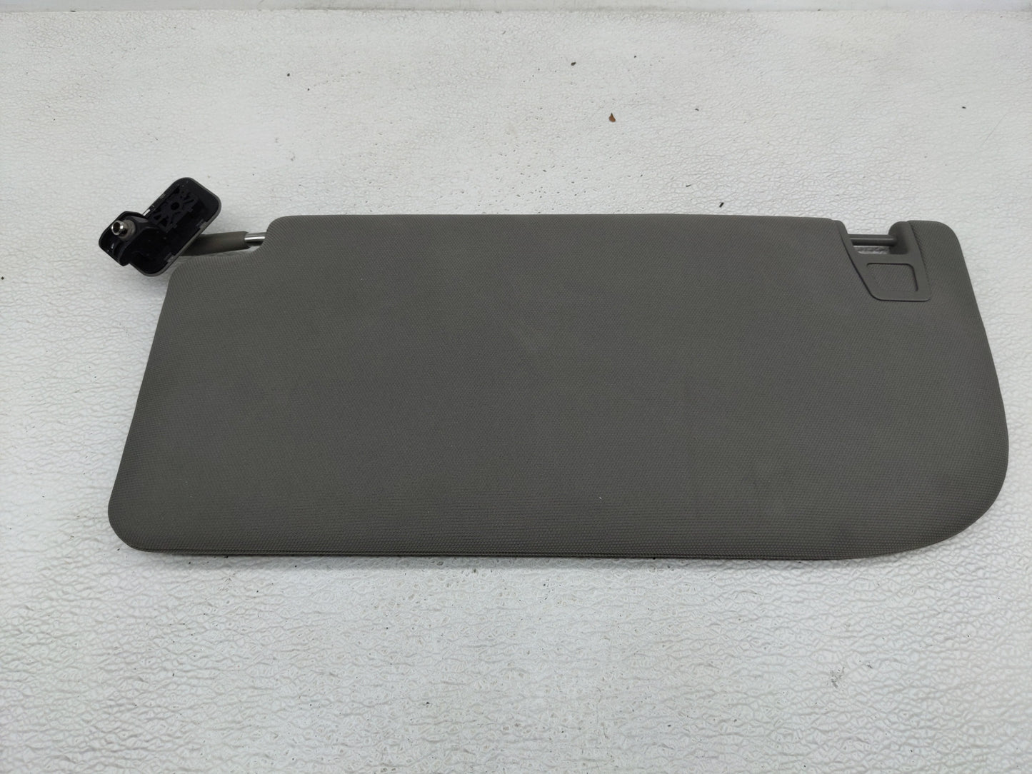 2018-2020 Ford F-150 Sun Visor Shade Replacement Driver Left Mirror Fits Fits 2018 2019 2020 OEM Used Auto Parts - Oemusedau