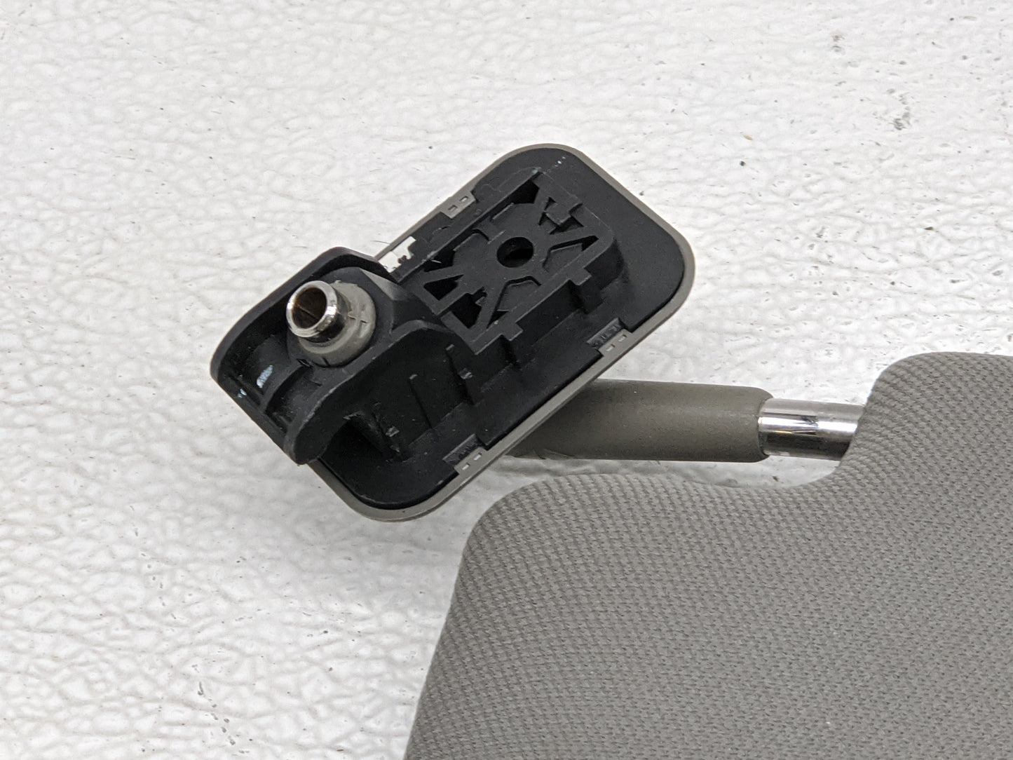 2018-2020 Ford F-150 Sun Visor Shade Replacement Driver Left Mirror Fits Fits 2018 2019 2020 OEM Used Auto Parts - Oemusedau