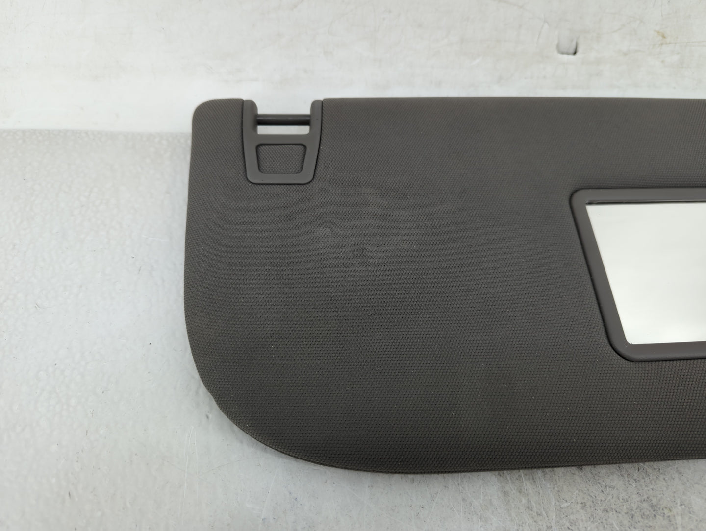 2018-2020 Ford F-150 Sun Visor Shade Replacement Passenger Right Mirror Fits Fits 2018 2019 2020 OEM Used Auto Parts - Oemus