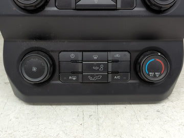 2019-2020 Ford F-150 Radio AM FM Cd Player Receiver Replacement P/N:KL3T-18E243-AFD Fits Fits 2019 2020 OEM Used Auto Parts