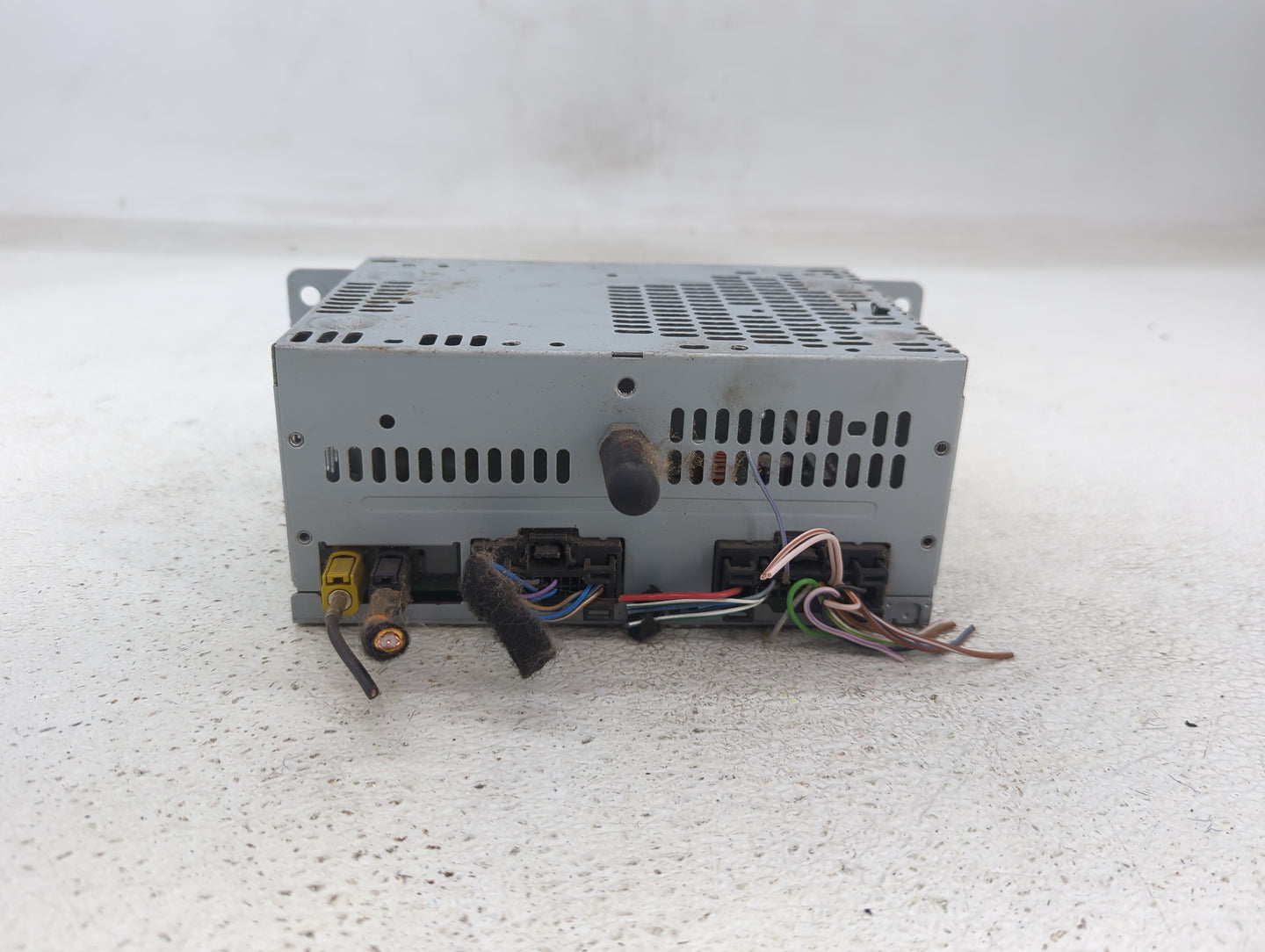 2019-2020 Ford F-150 Radio AM FM Cd Player Receiver Replacement P/N:KL3T-18D832-BH Fits Fits 2019 2020 OEM Used Auto Parts -
