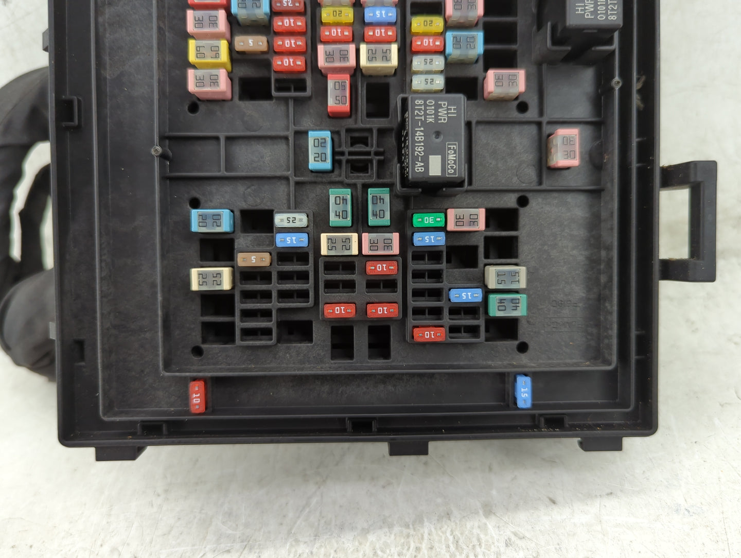 2018-2020 Ford F-150 Fusebox Fuse Box Panel Relay Module P/N:JU5T-14A003-EA Fits Fits 2018 2019 2020 OEM Used Auto Parts - O