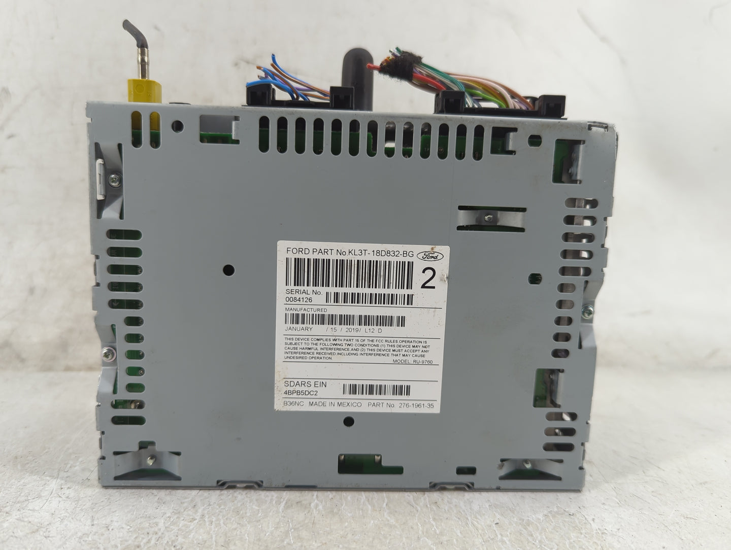 2019-2020 Ford F-150 Radio AM FM Cd Player Receiver Replacement P/N:KL3T-18D832-BG Fits Fits 2019 2020 OEM Used Auto Parts -