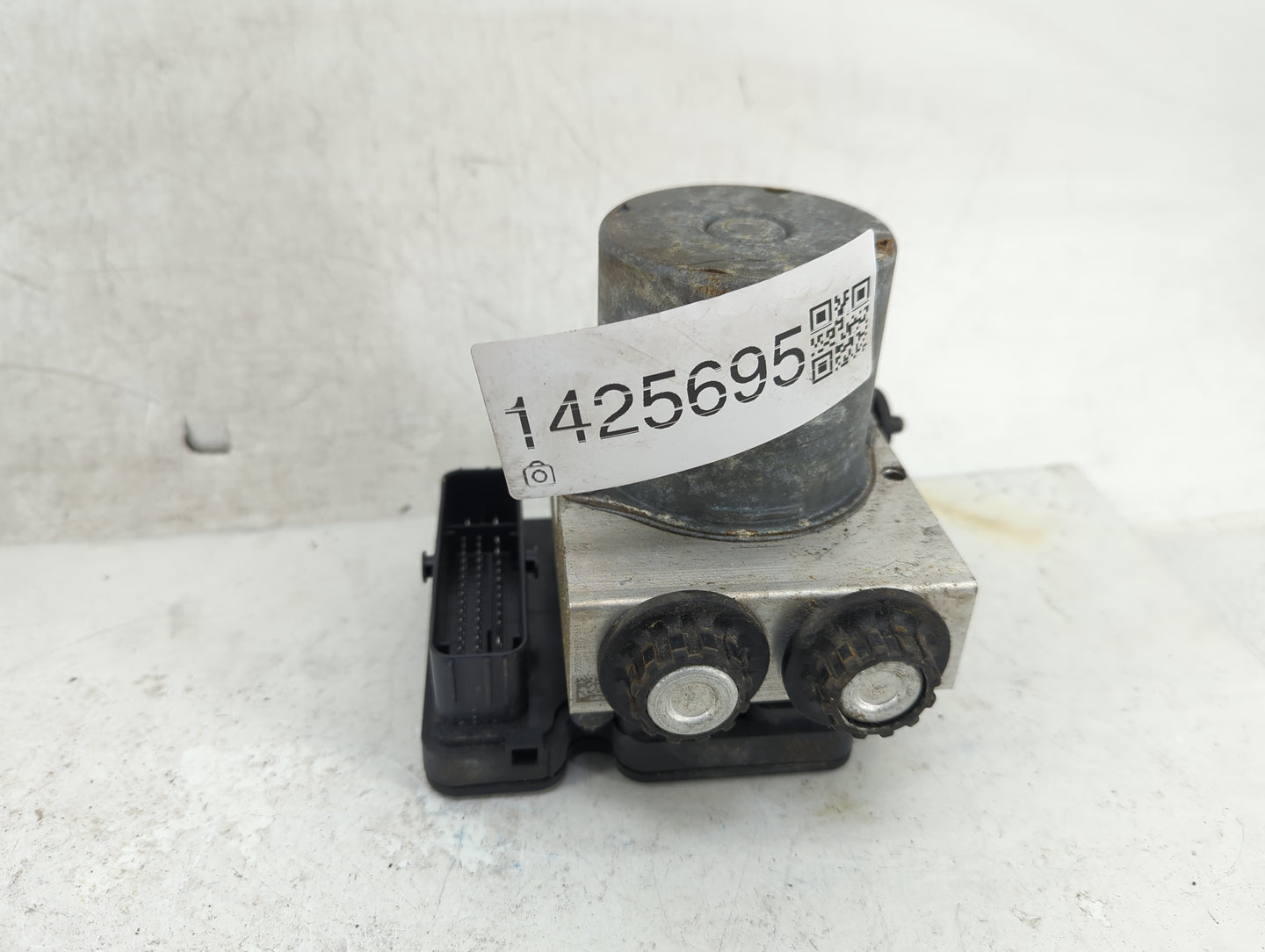 2019-2020 Ford F-150 ABS Pump Control Module Replacement P/N:KL34-2B373-AE Fits Fits 2019 2020 OEM Used Auto Parts - Oemused