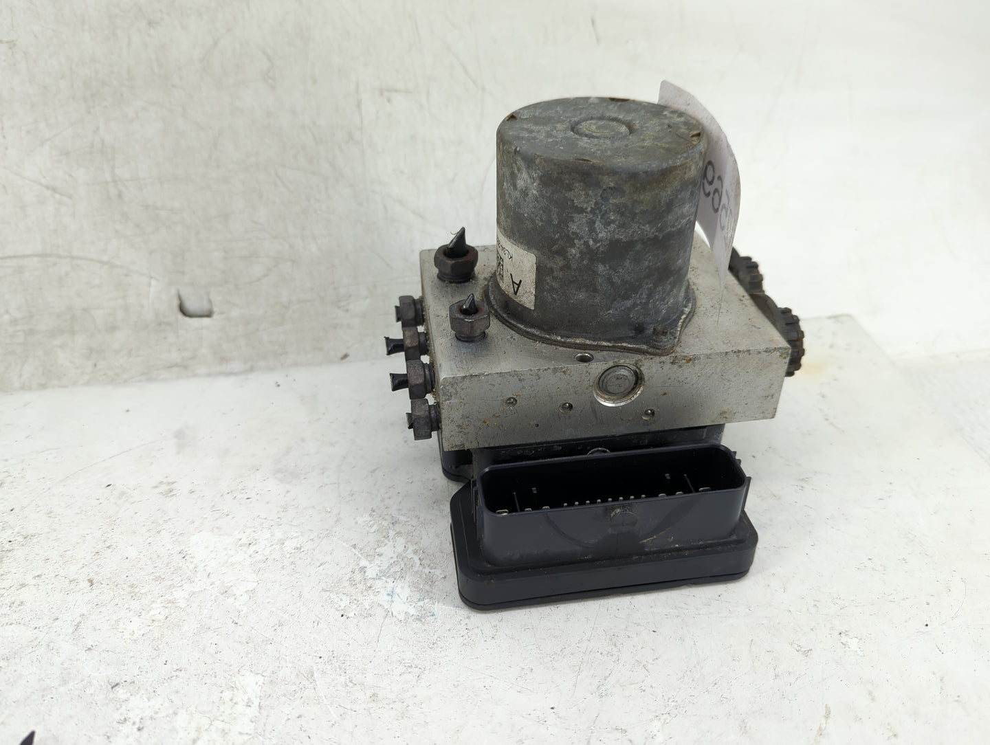 2019-2020 Ford F-150 ABS Pump Control Module Replacement P/N:KL34-2B373-AE Fits Fits 2019 2020 OEM Used Auto Parts - Oemused