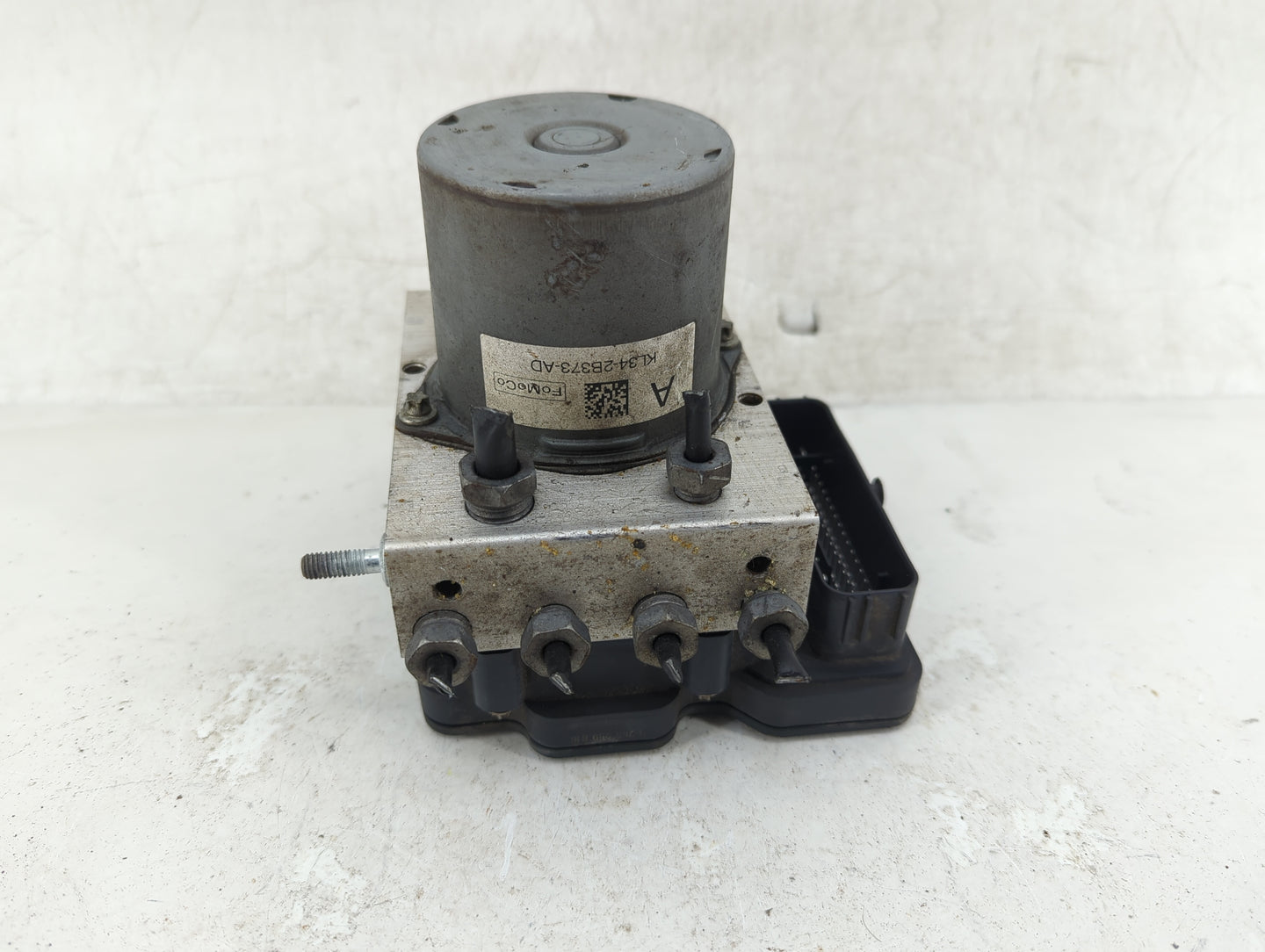 2019-2020 Ford F-150 ABS Pump Control Module Replacement P/N:KL34-2B373-AD Fits Fits 2019 2020 OEM Used Auto Parts - Oemused