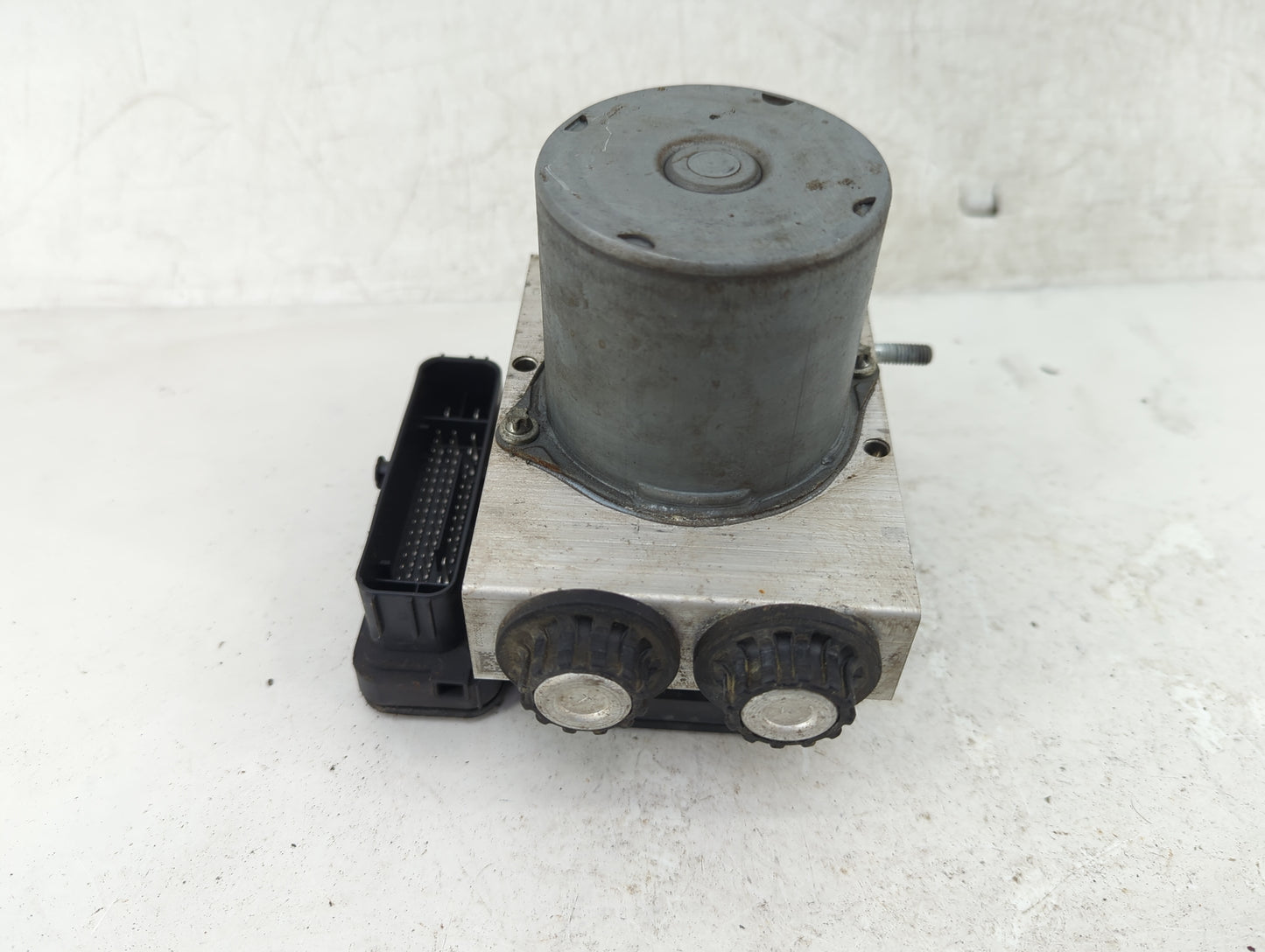 2019-2020 Ford F-150 ABS Pump Control Module Replacement P/N:KL34-2B373-AD Fits Fits 2019 2020 OEM Used Auto Parts - Oemused
